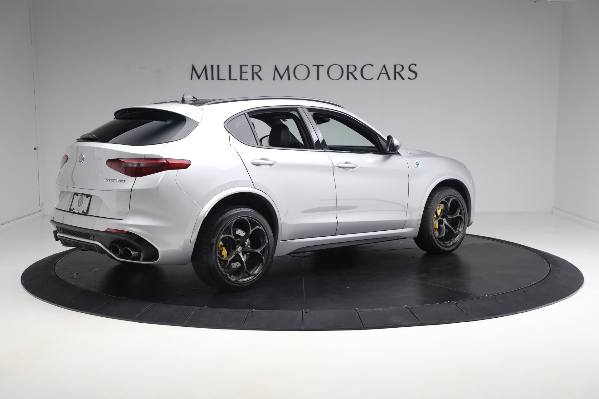 Used-2019-Alfa-Romeo-Stelvio-Quadrifoglio