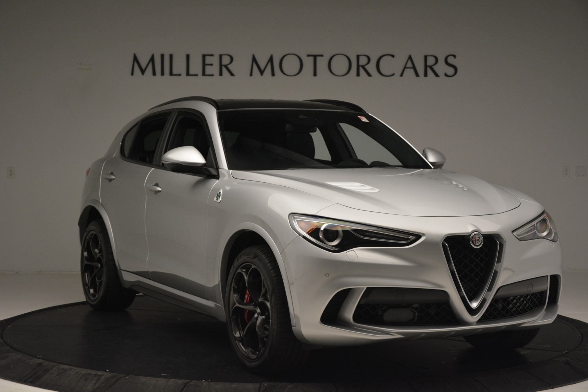 New-2019-Alfa-Romeo-Stelvio-Quadrifoglio