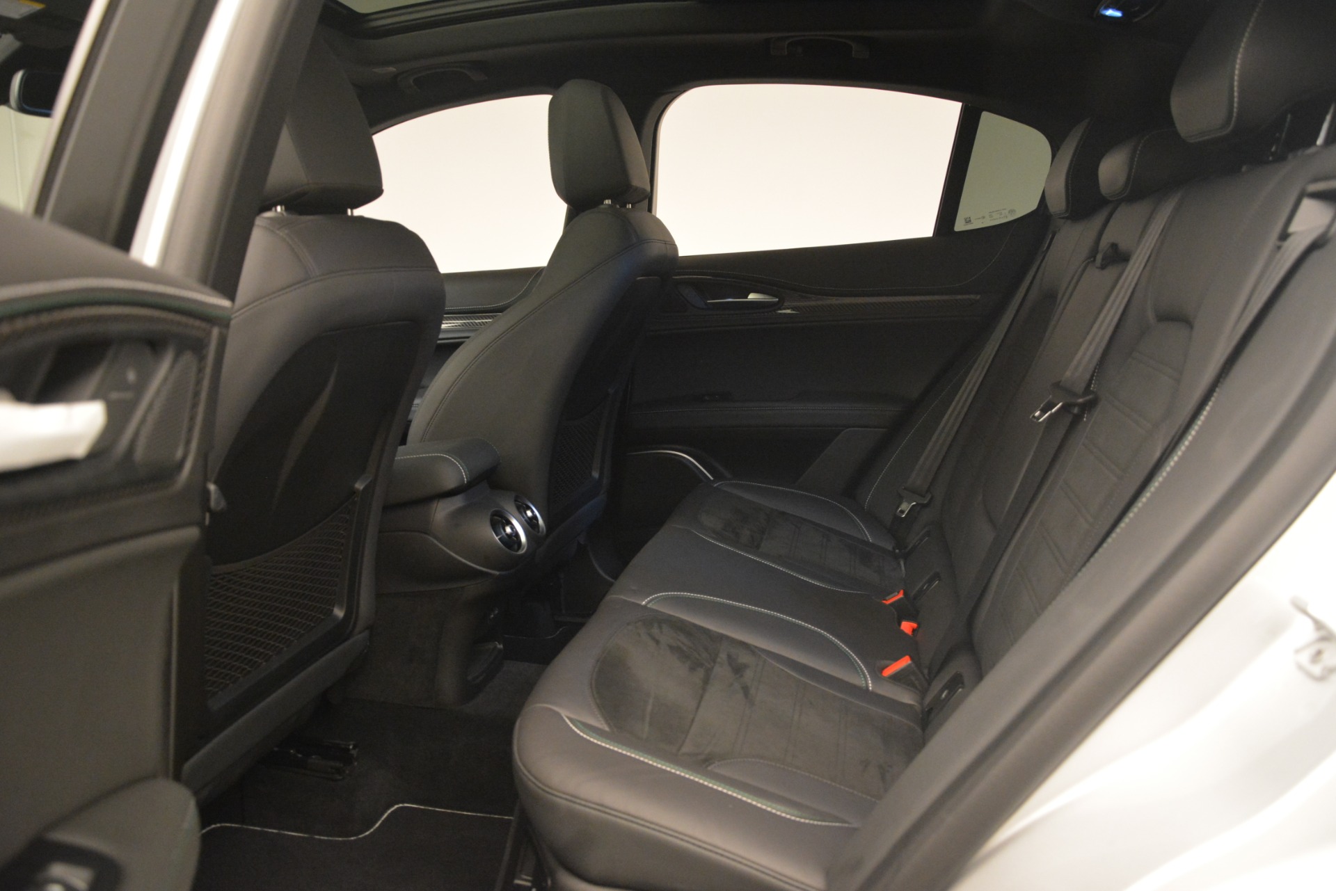 New-2019-Alfa-Romeo-Stelvio-Quadrifoglio