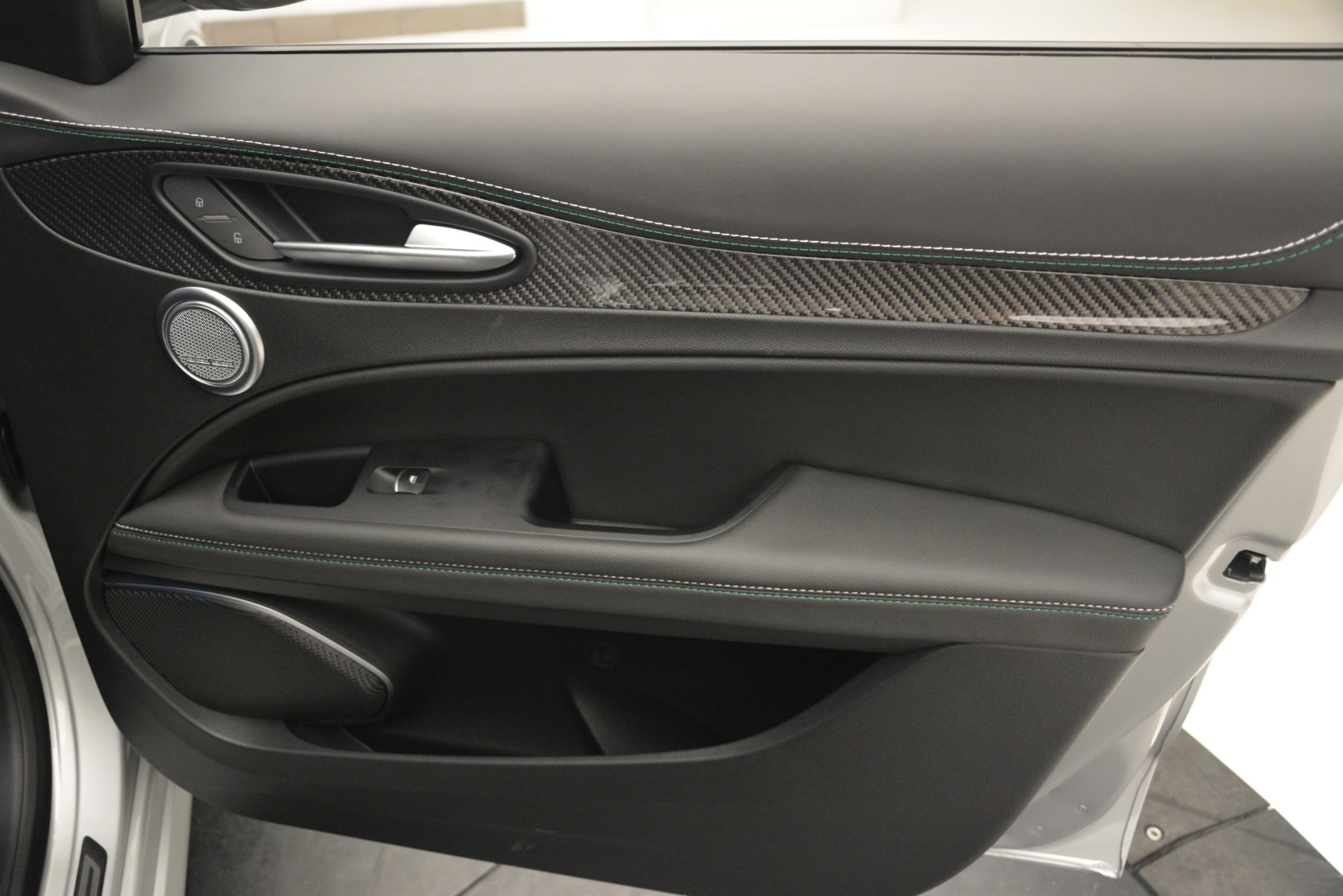 New-2019-Alfa-Romeo-Stelvio-Quadrifoglio