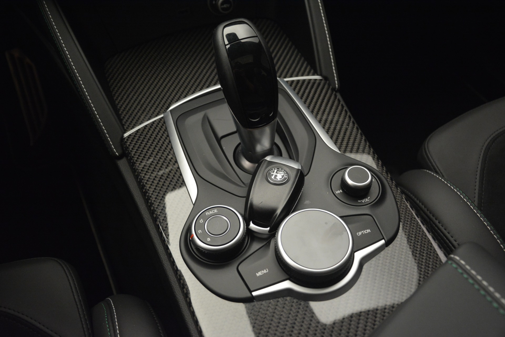 New-2019-Alfa-Romeo-Stelvio-Quadrifoglio