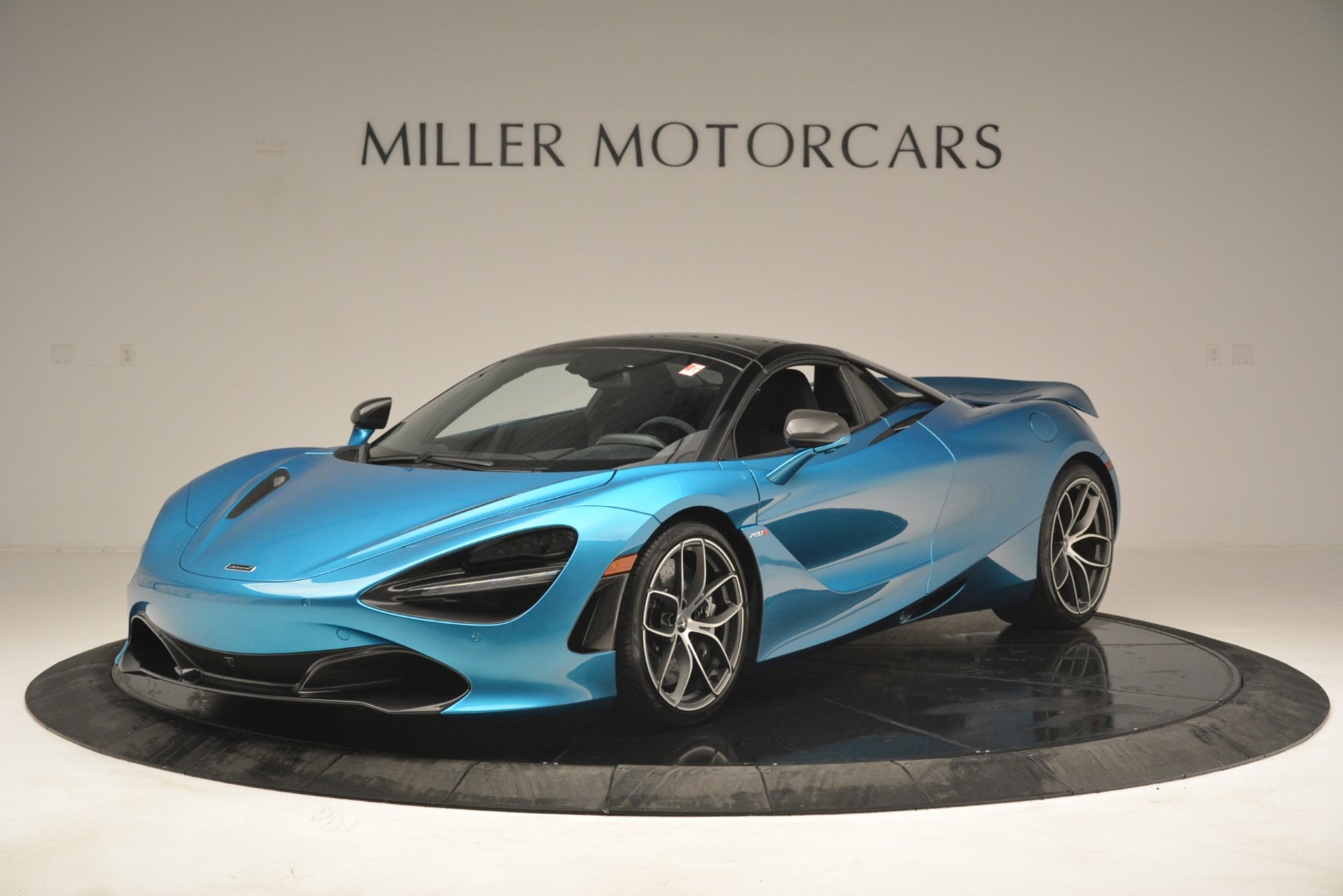 New-2019-McLaren-720S-Spider