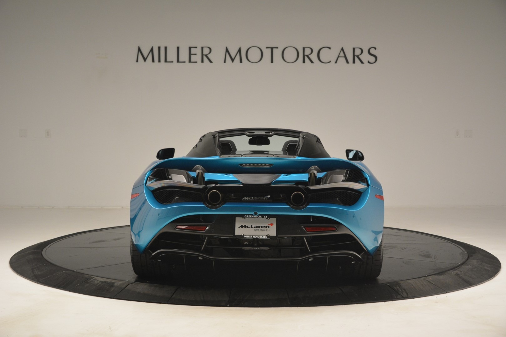 New-2019-McLaren-720S-Spider