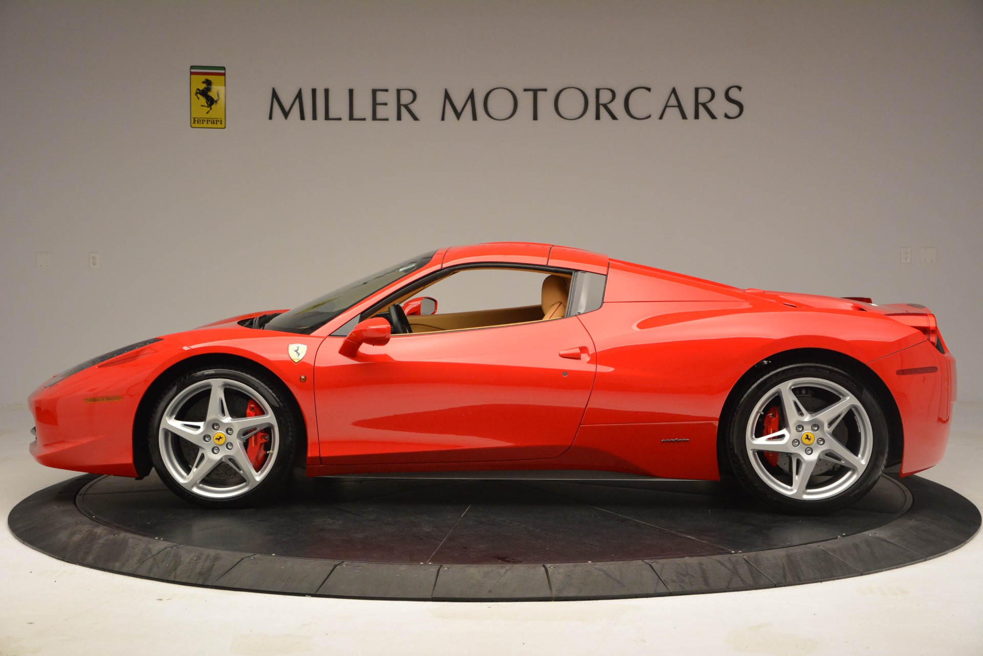 Used-2013-Ferrari-458-Spider