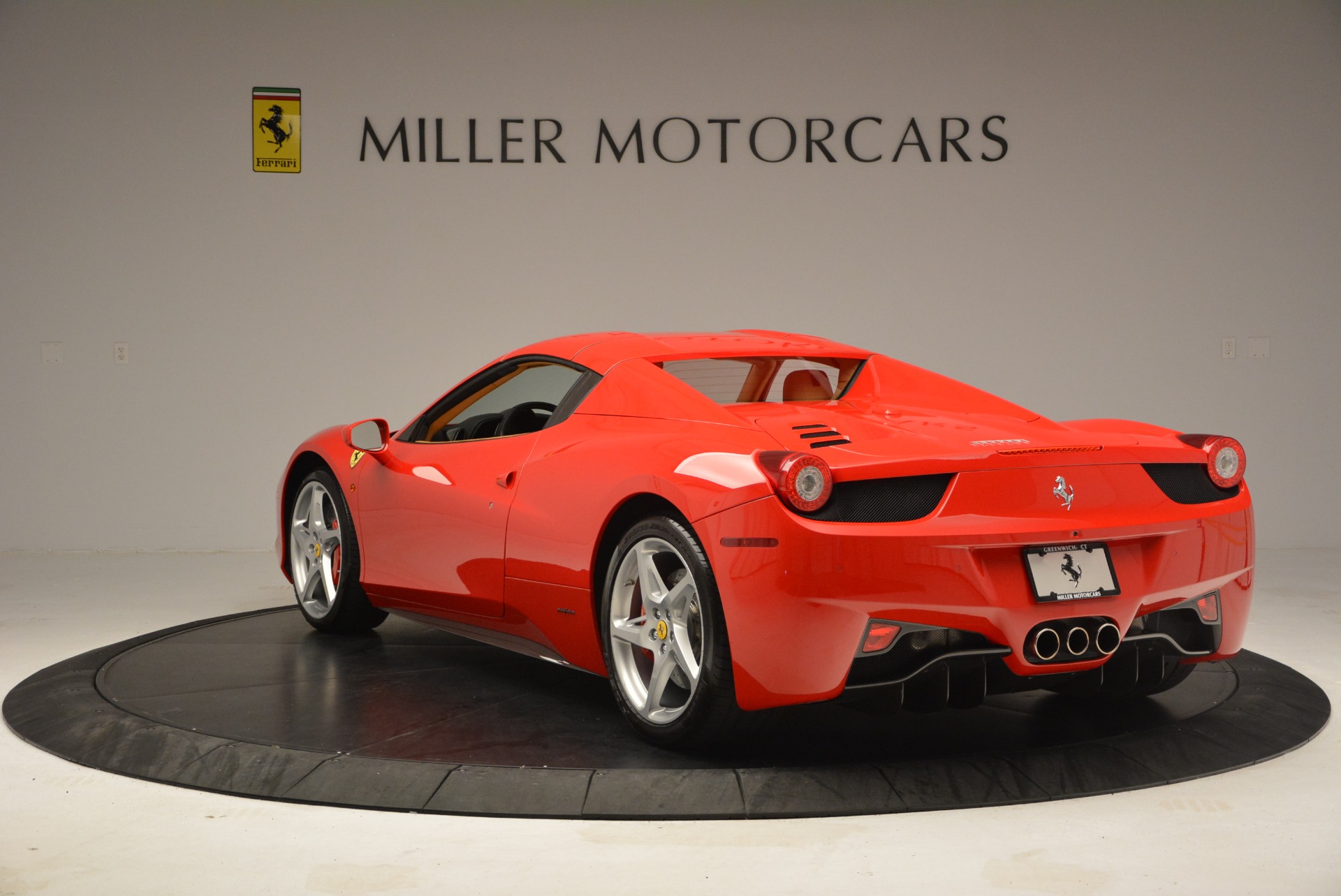 Used-2013-Ferrari-458-Spider