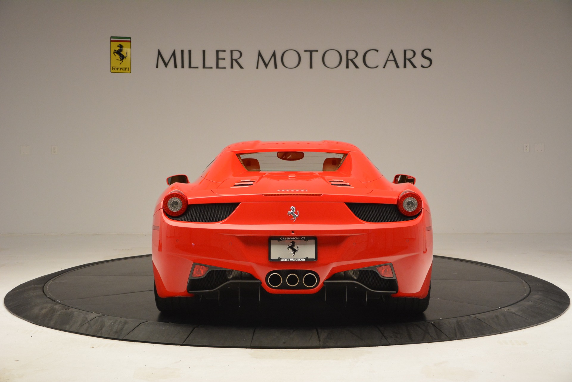 Used-2013-Ferrari-458-Spider