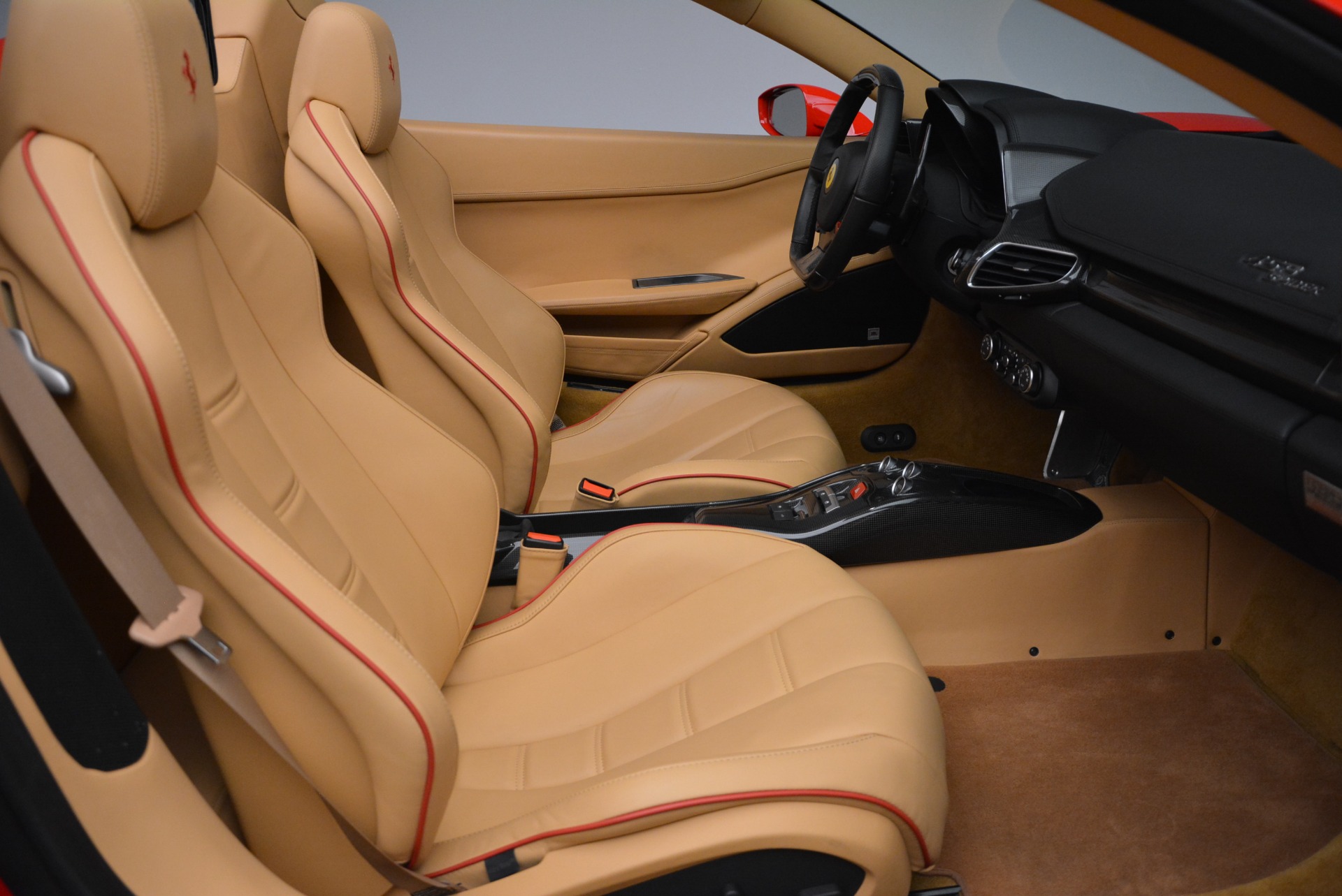 Used-2013-Ferrari-458-Spider