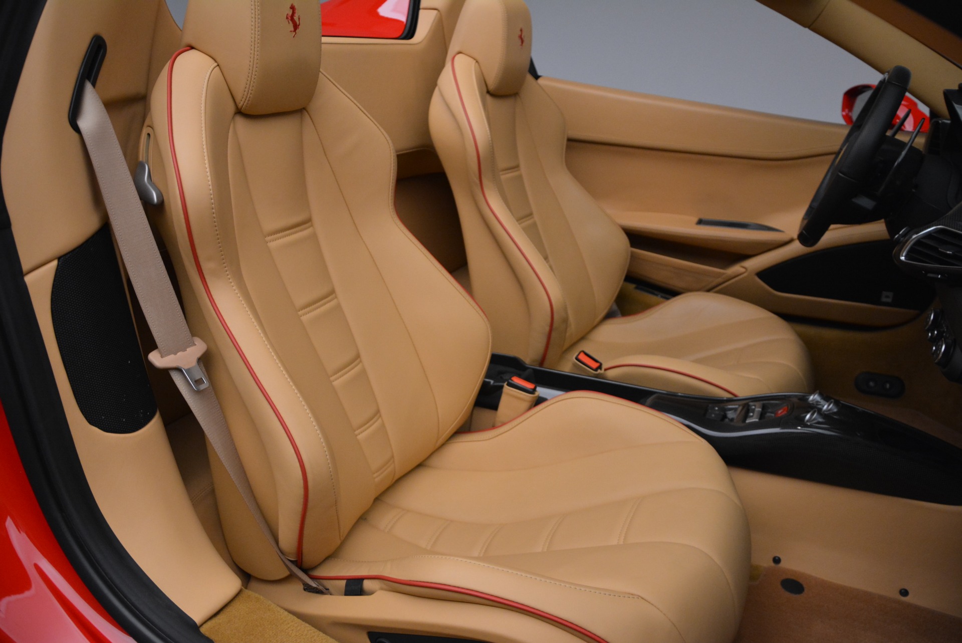 Used-2013-Ferrari-458-Spider