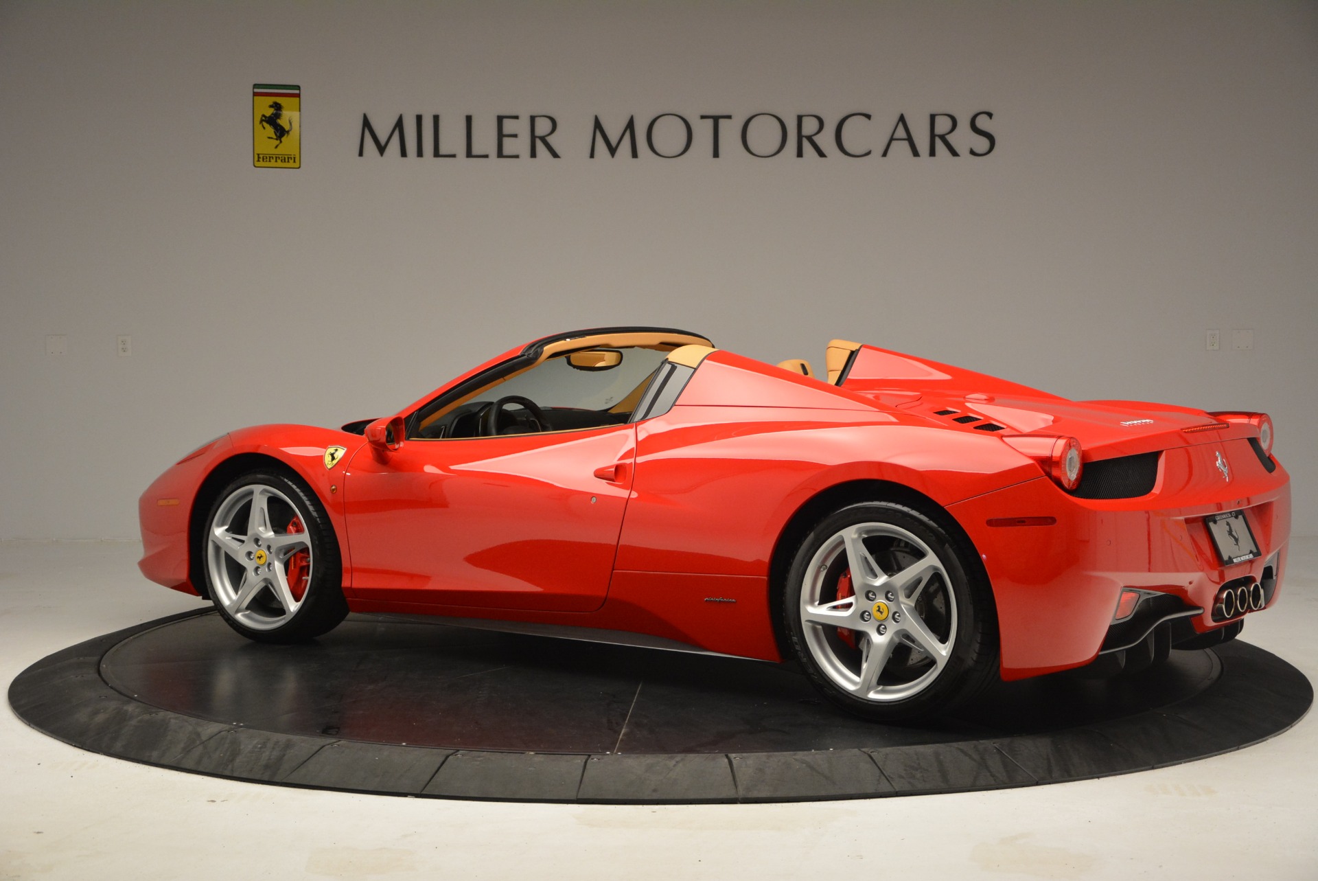 Used-2013-Ferrari-458-Spider