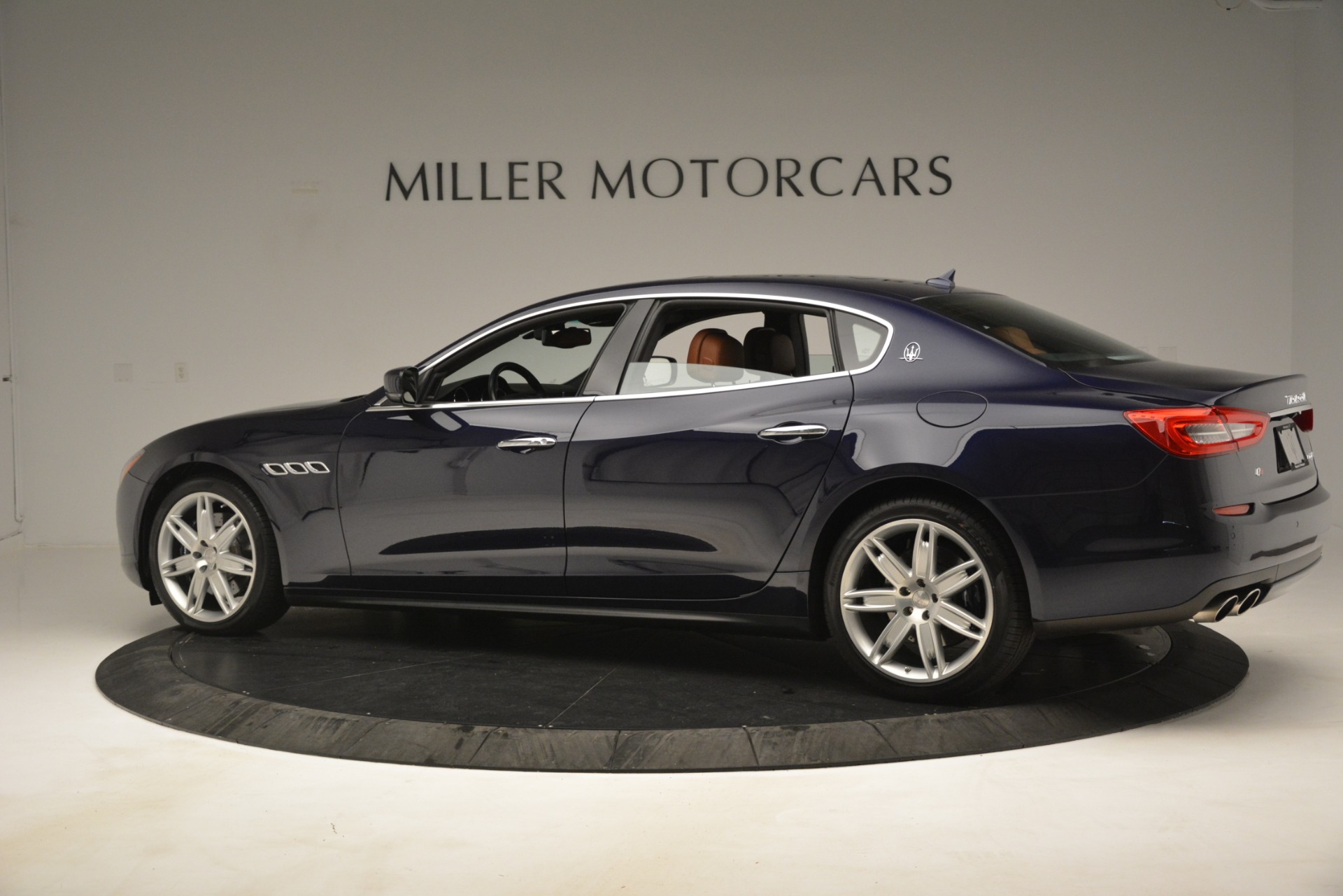 Used-2015-Maserati-Quattroporte-S-Q4