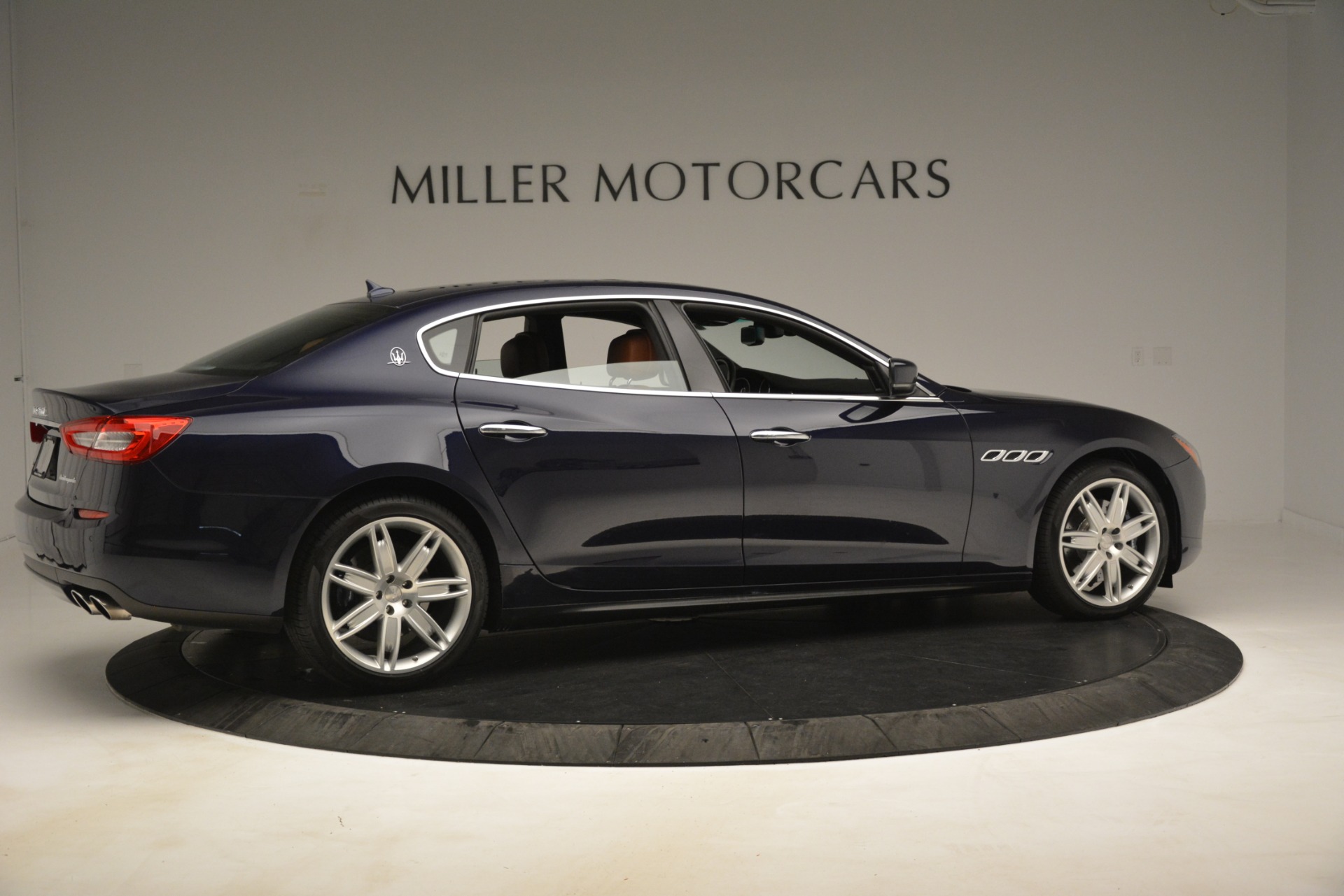 Used-2015-Maserati-Quattroporte-S-Q4