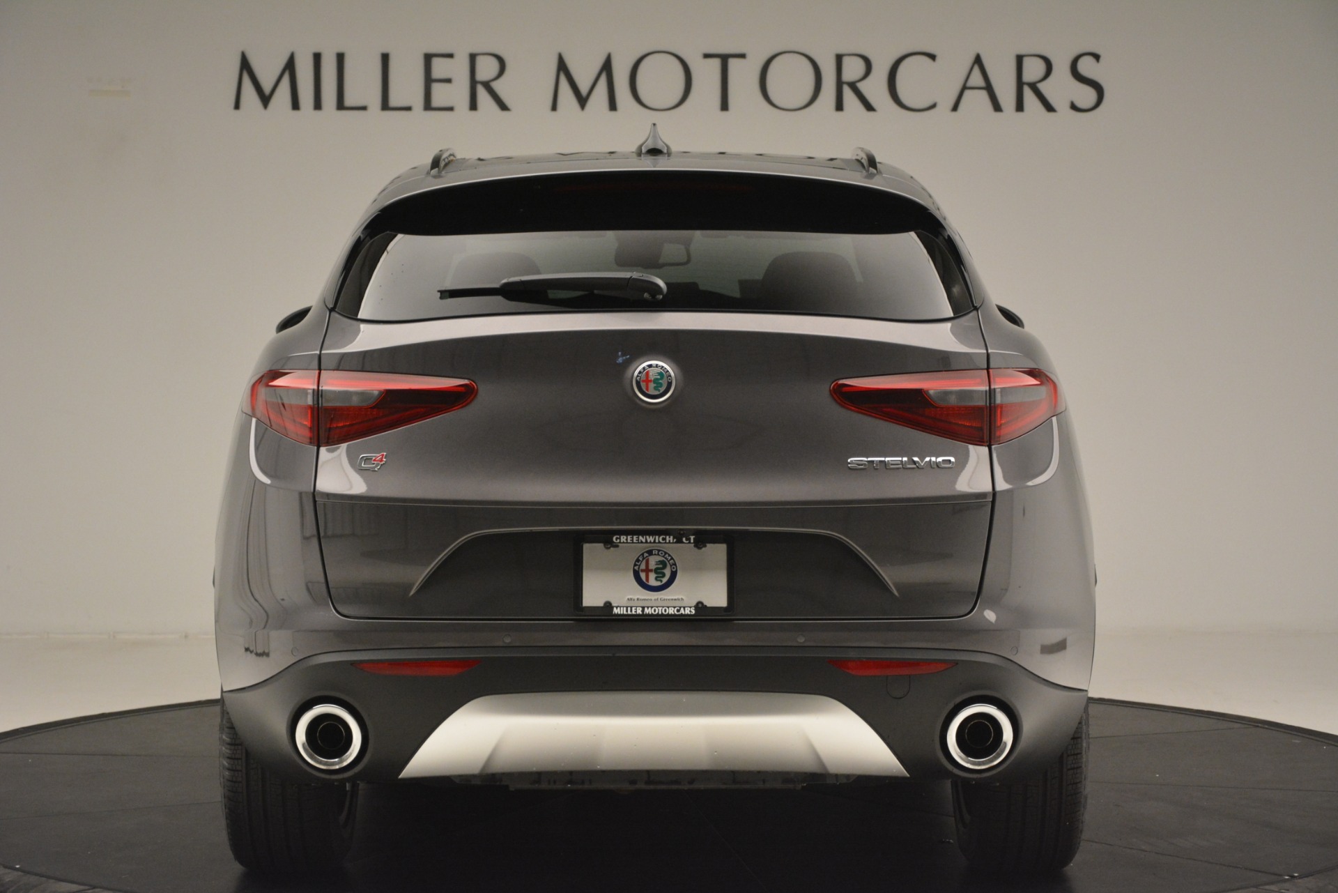 New-2019-Alfa-Romeo-Stelvio-Sport-Q4