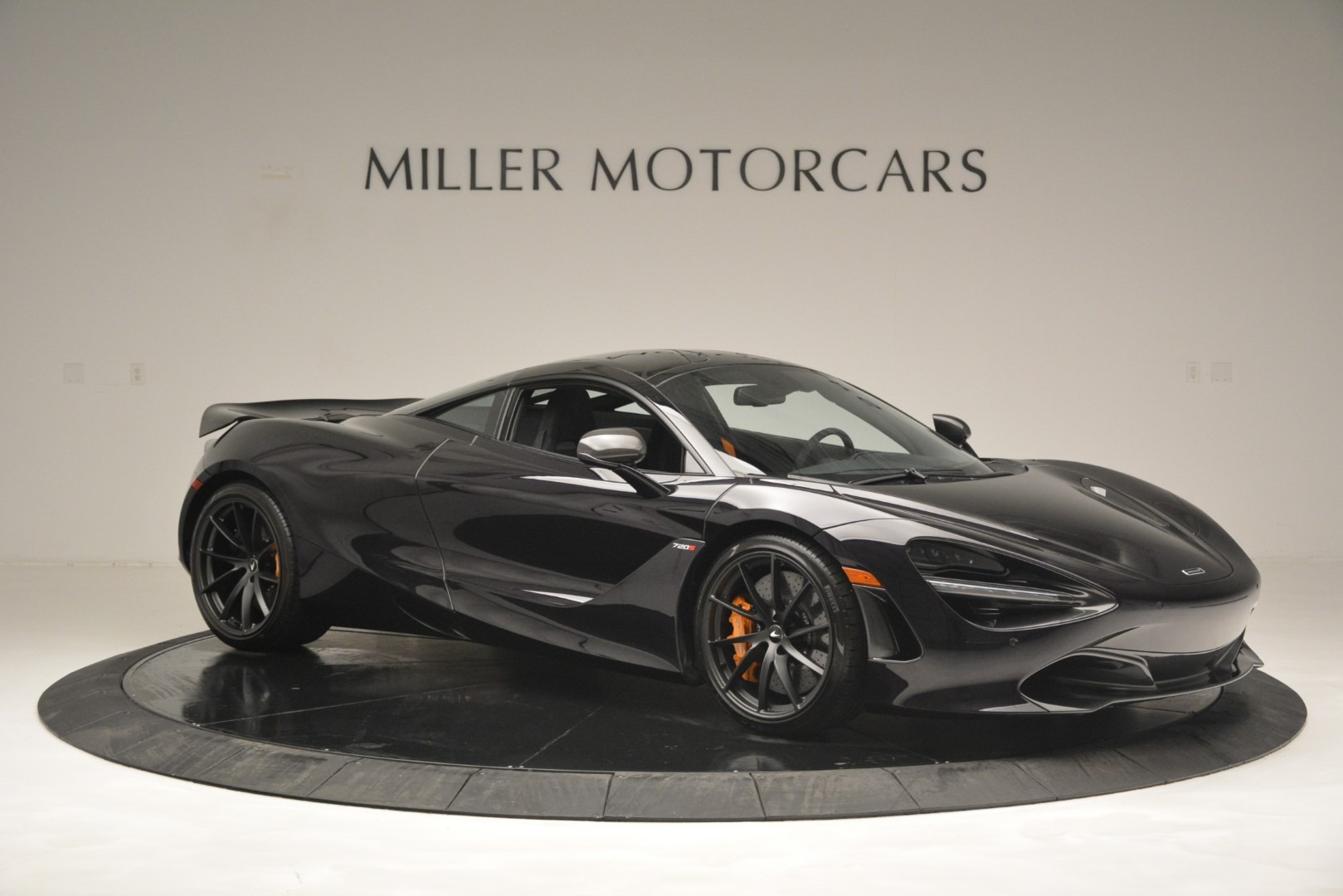 New-2019-McLaren-720S-Coupe