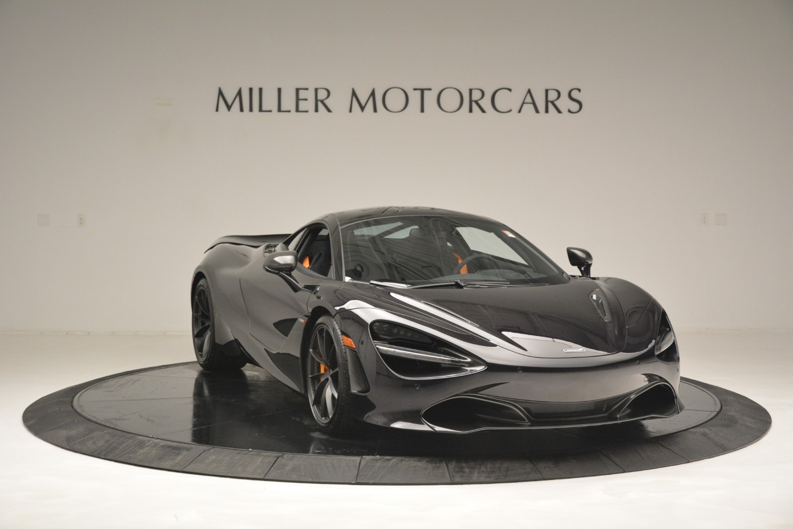 New-2019-McLaren-720S-Coupe