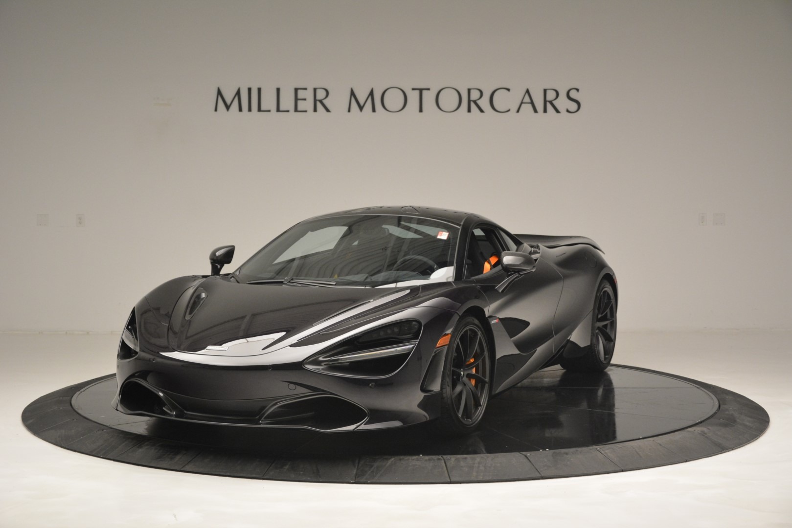 New-2019-McLaren-720S-Coupe