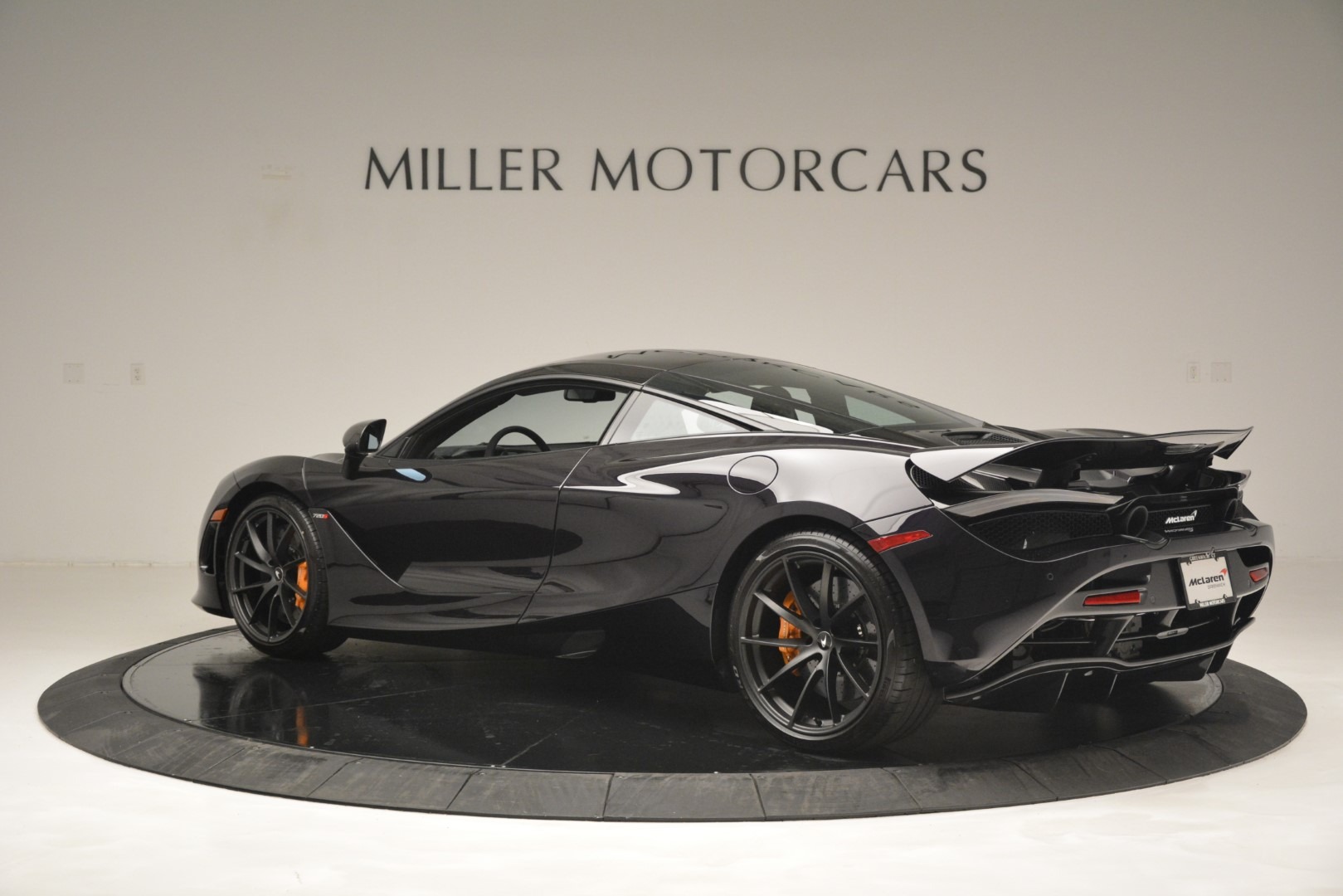 New-2019-McLaren-720S-Coupe