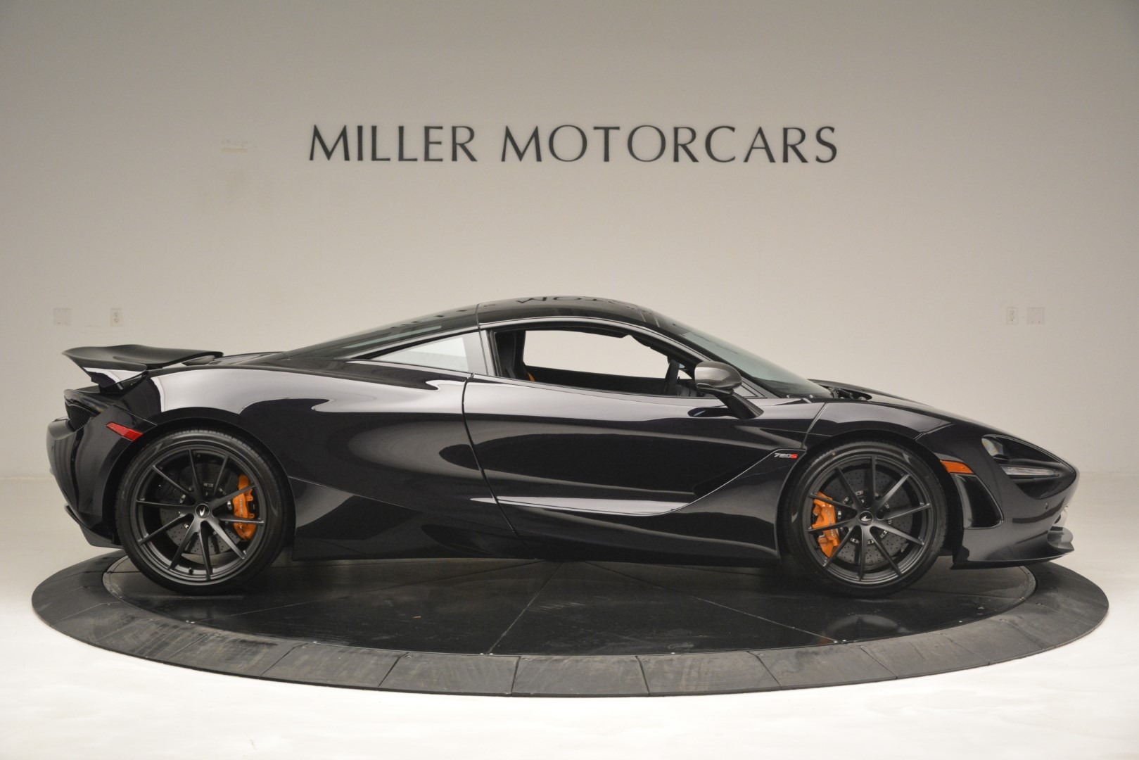 New-2019-McLaren-720S-Coupe