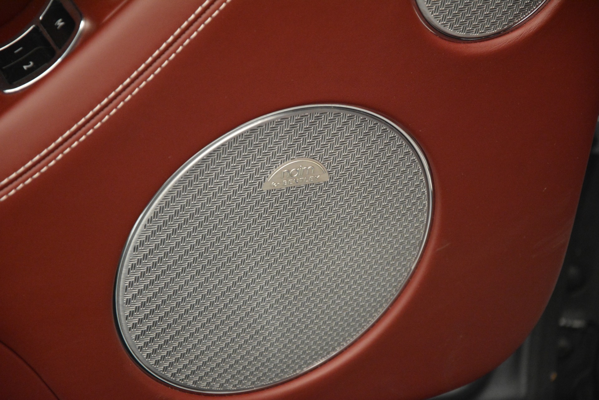 New-2019-Bentley-Bentayga-V8