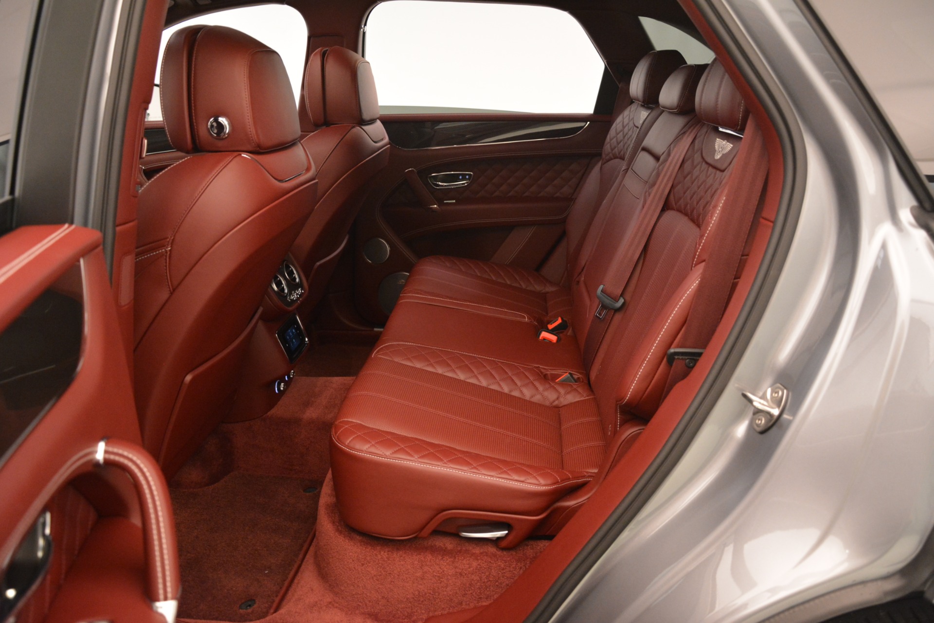 New-2019-Bentley-Bentayga-V8