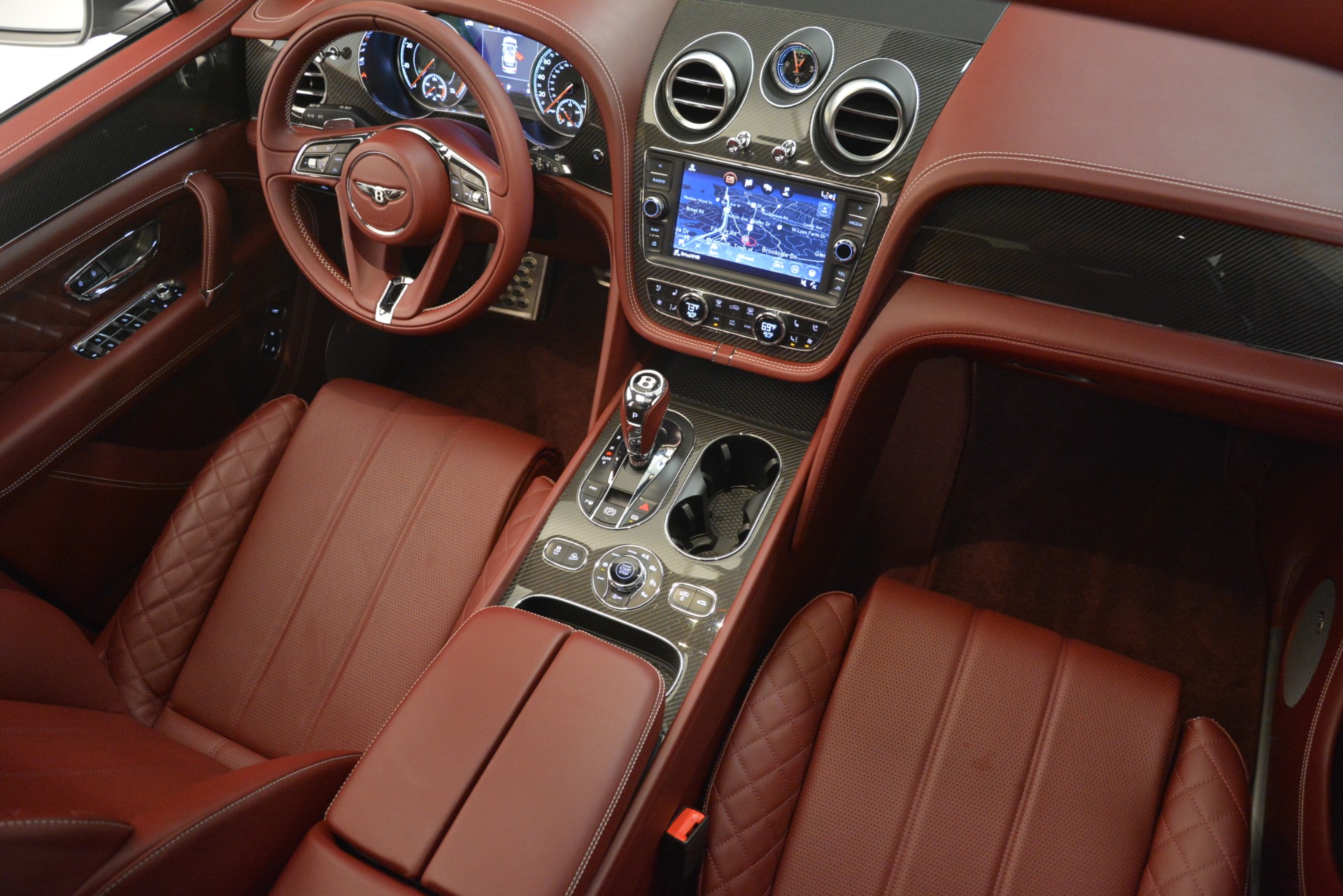 New-2019-Bentley-Bentayga-V8