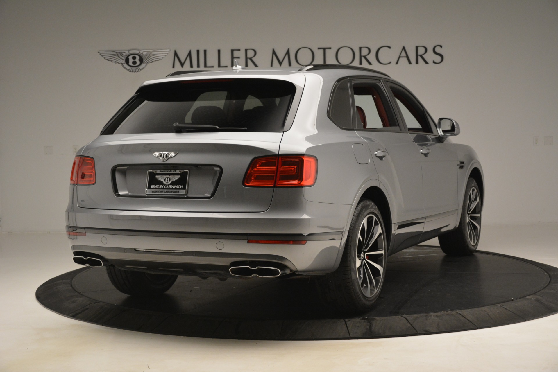 New-2019-Bentley-Bentayga-V8