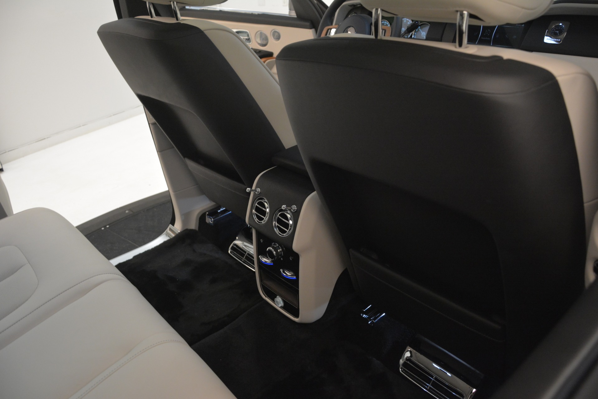 Used-2019-Rolls-Royce-Cullinan