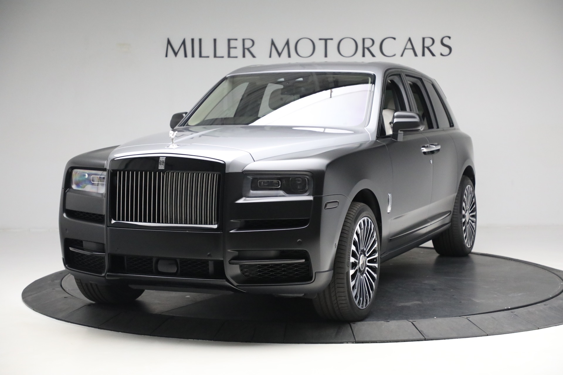 Used-2019-Rolls-Royce-Cullinan