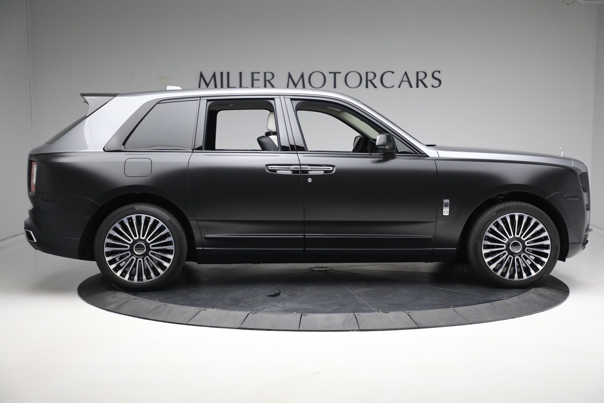 Used-2019-Rolls-Royce-Cullinan