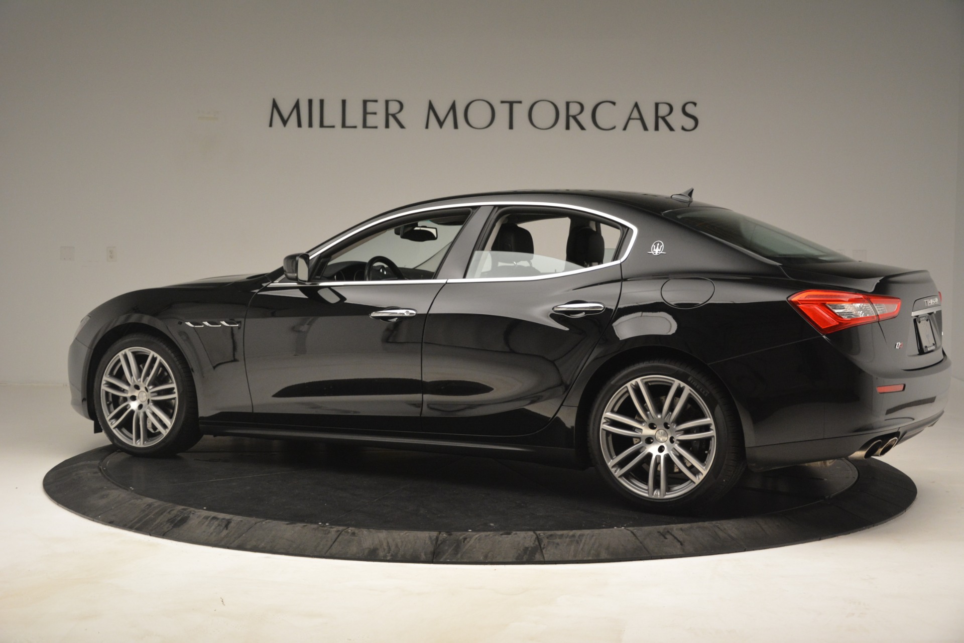 Used-2015-Maserati-Ghibli-S-Q4