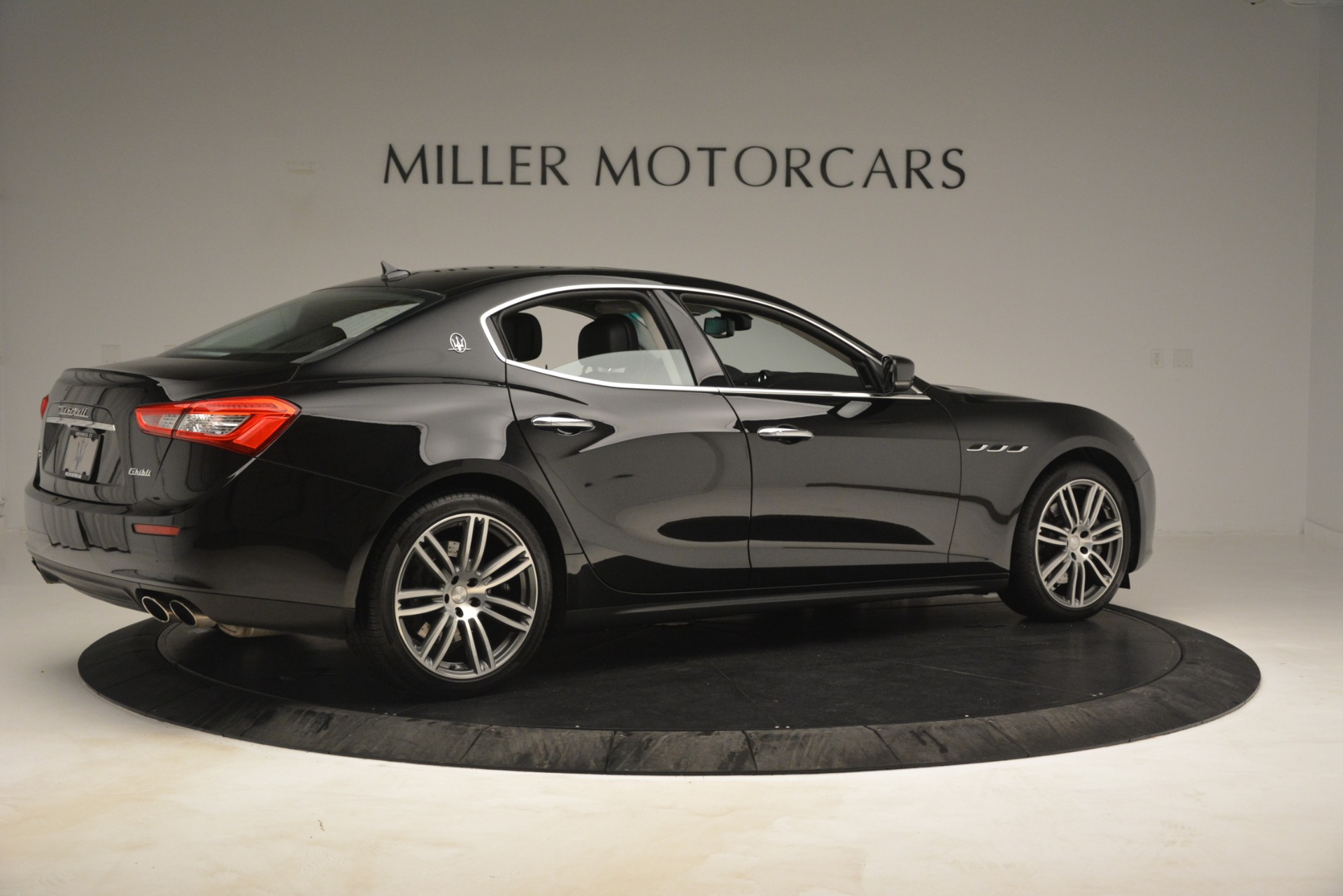 Used-2015-Maserati-Ghibli-S-Q4