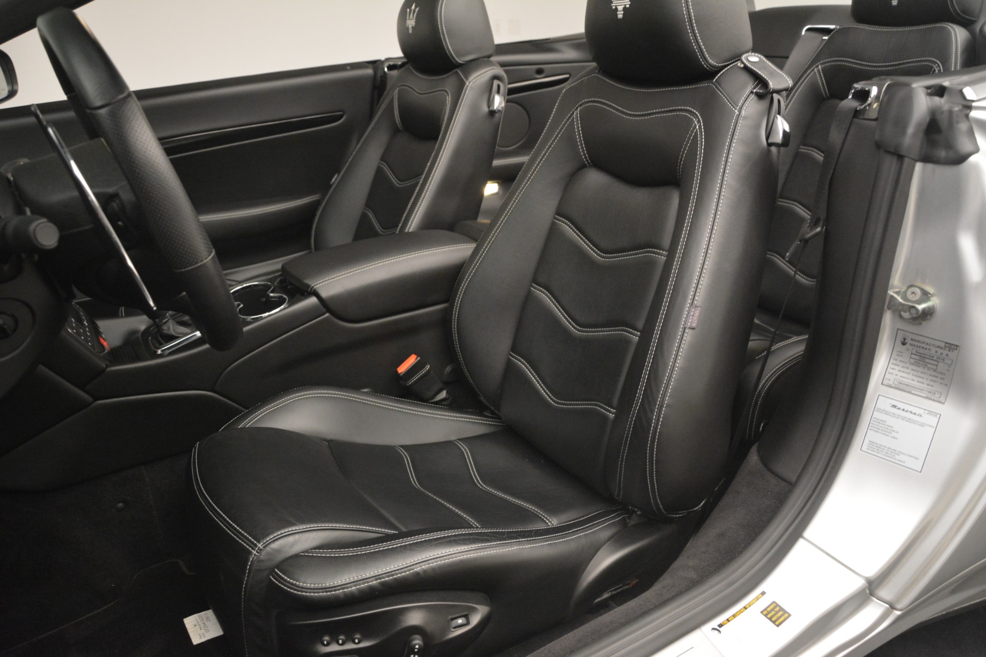 Used-2016-Maserati-GranTurismo