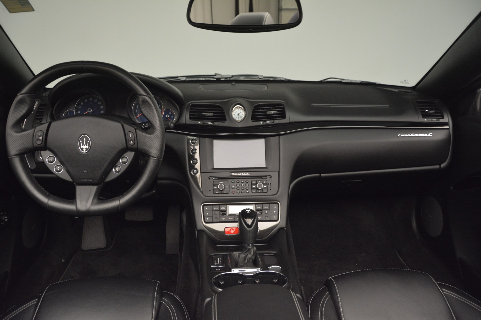 Used-2016-Maserati-GranTurismo