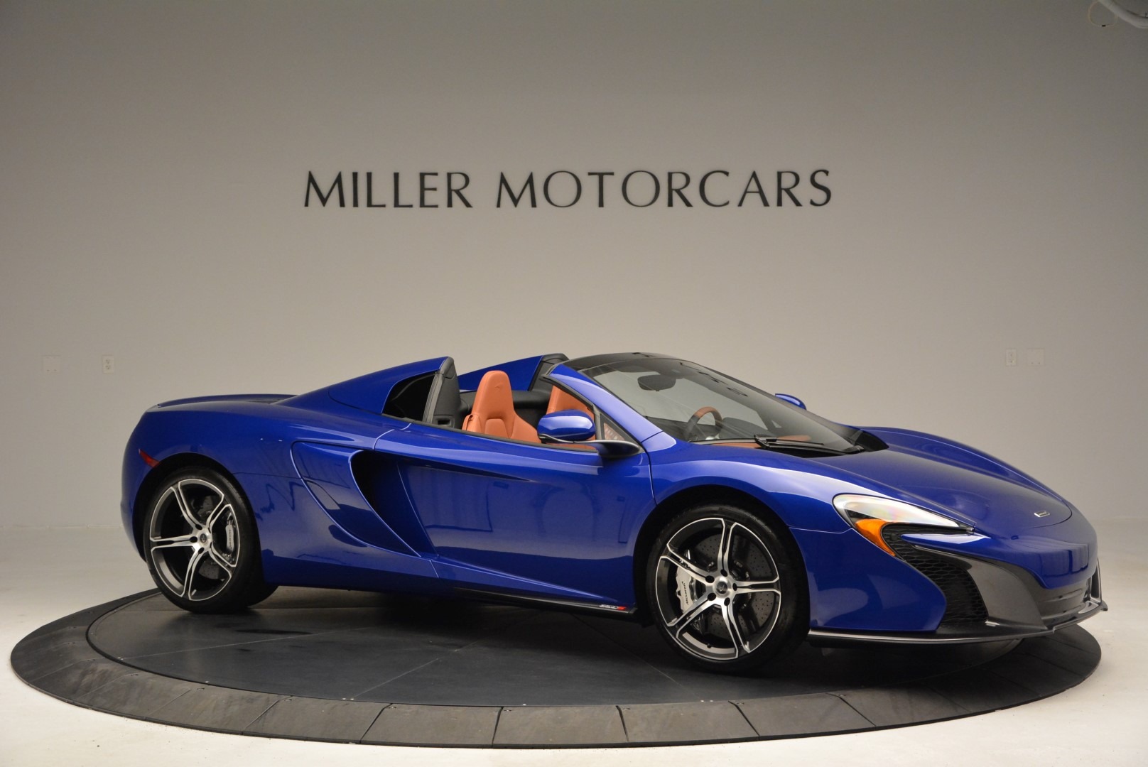 Used-2015-McLaren-650S-Spider-Convertible