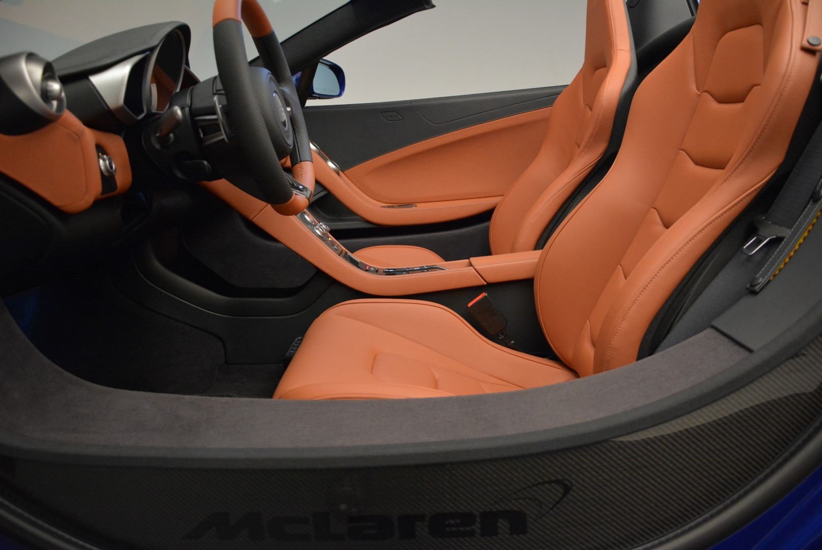 Used-2015-McLaren-650S-Spider-Convertible