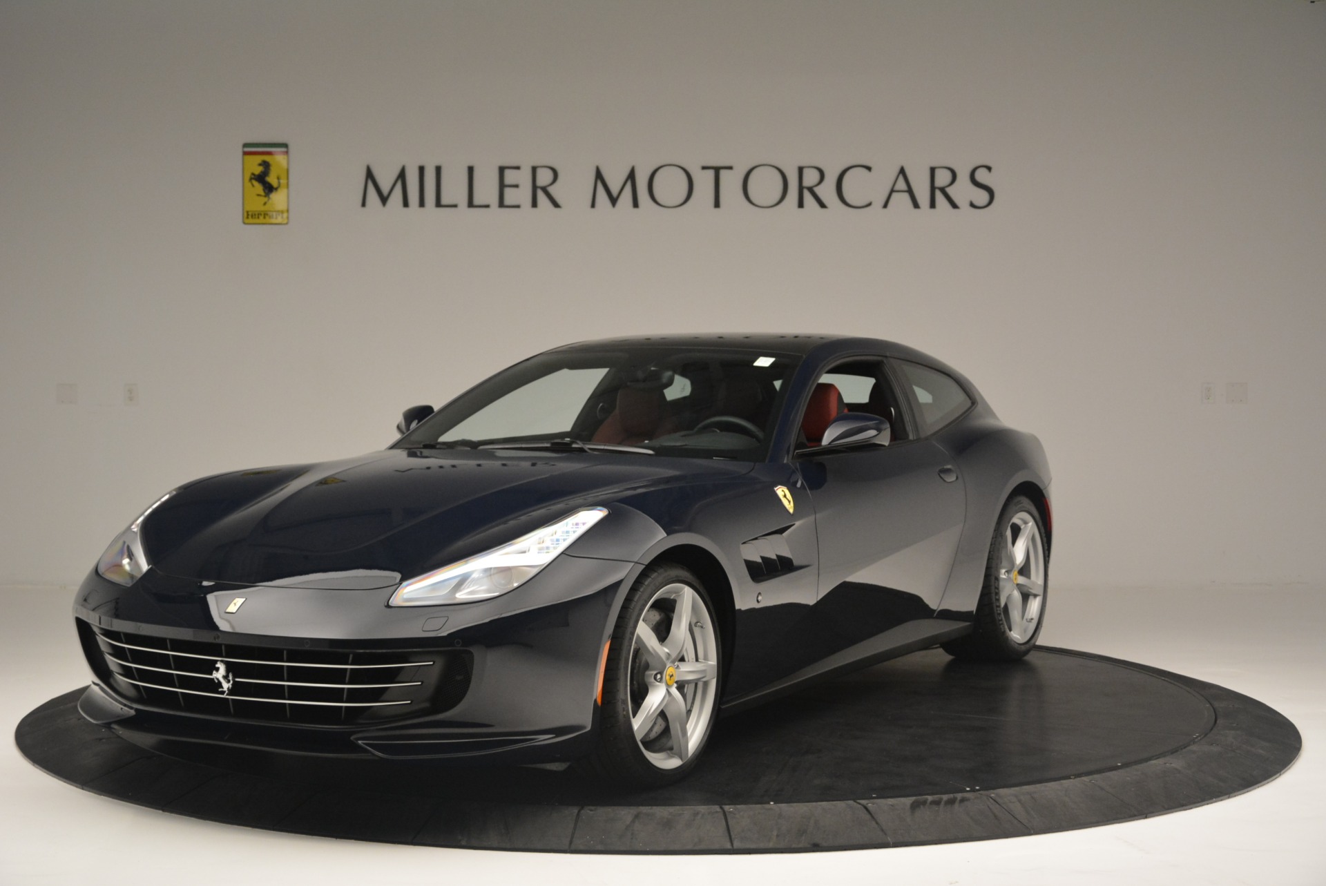 Used-2019-Ferrari-GTC4Lusso