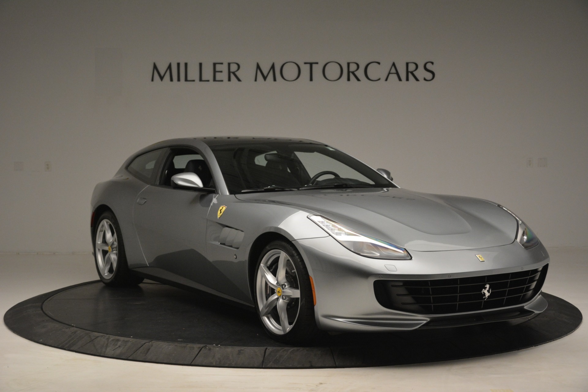 Used-2017-Ferrari-GTC4Lusso