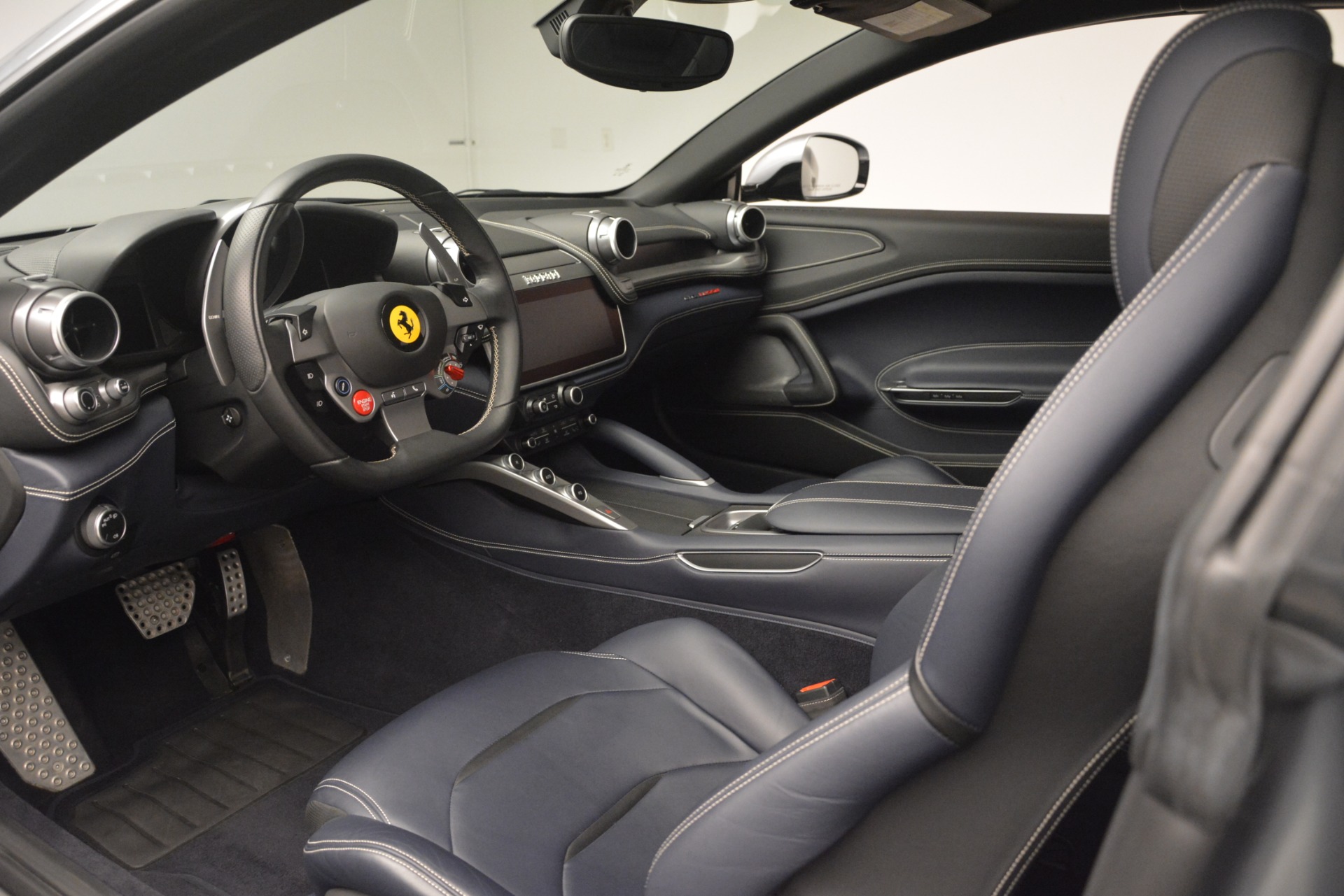 Used-2017-Ferrari-GTC4Lusso
