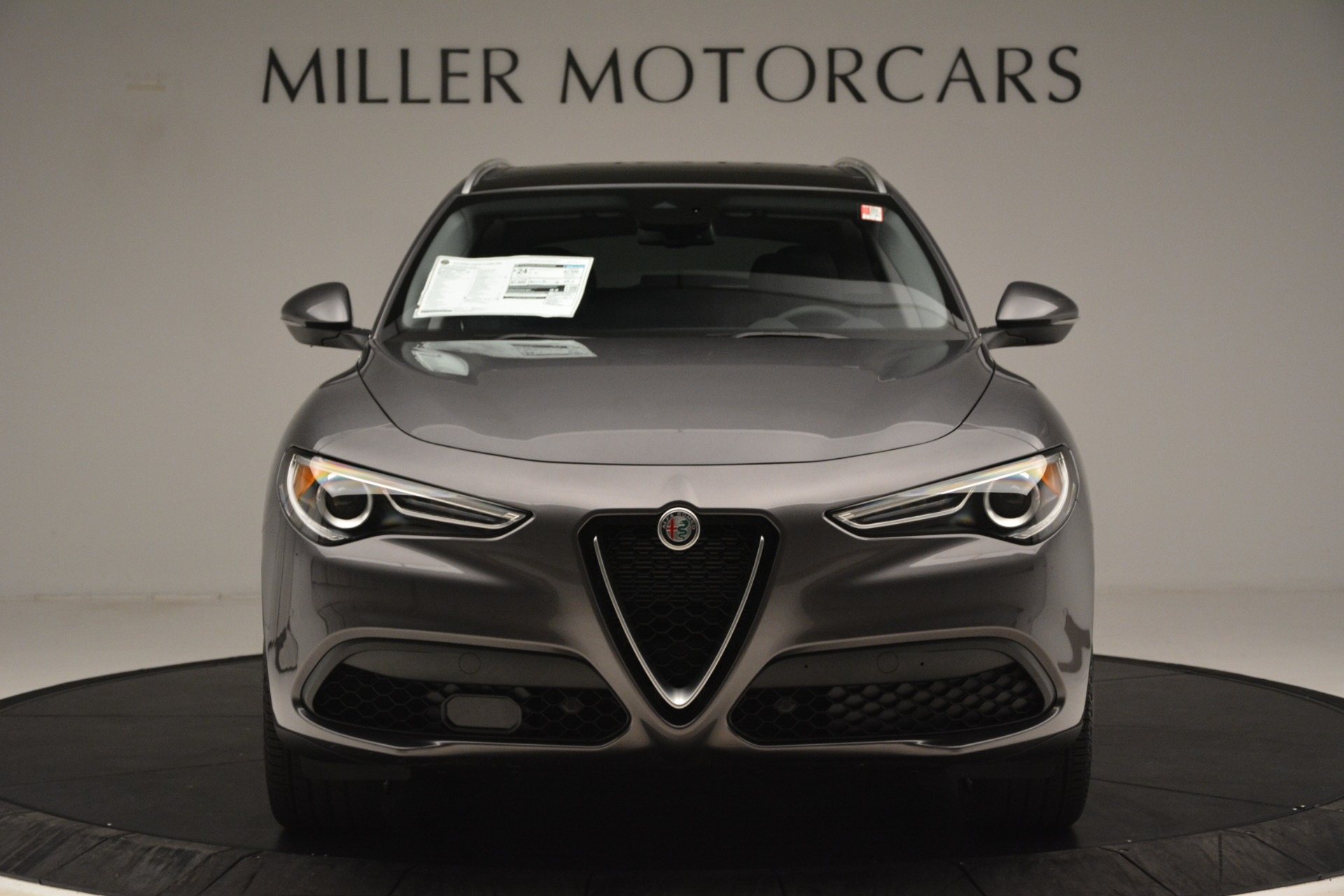New-2019-Alfa-Romeo-Stelvio-Ti-Lusso-Q4