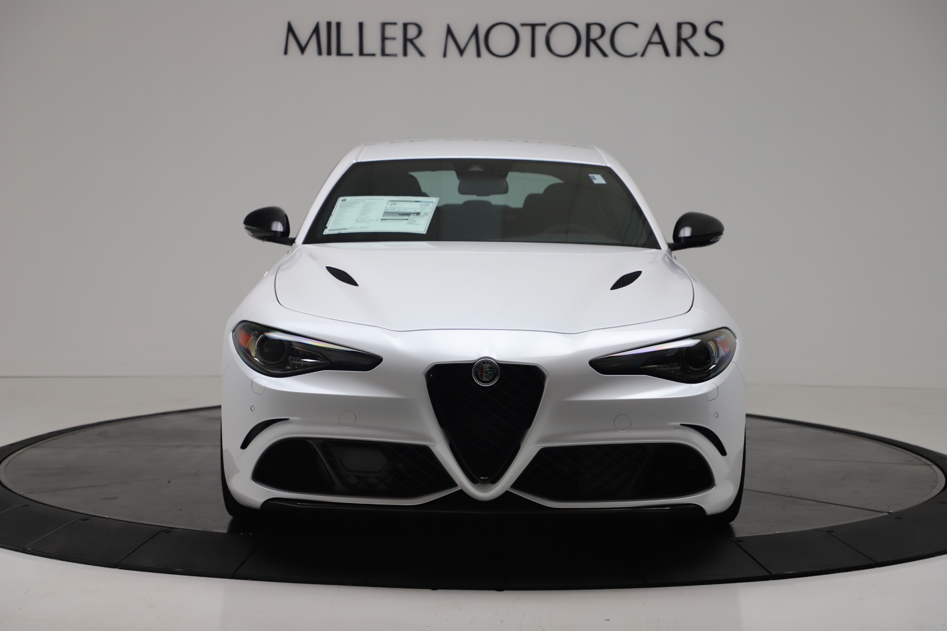 New-2019-Alfa-Romeo-Giulia-Quadrifoglio