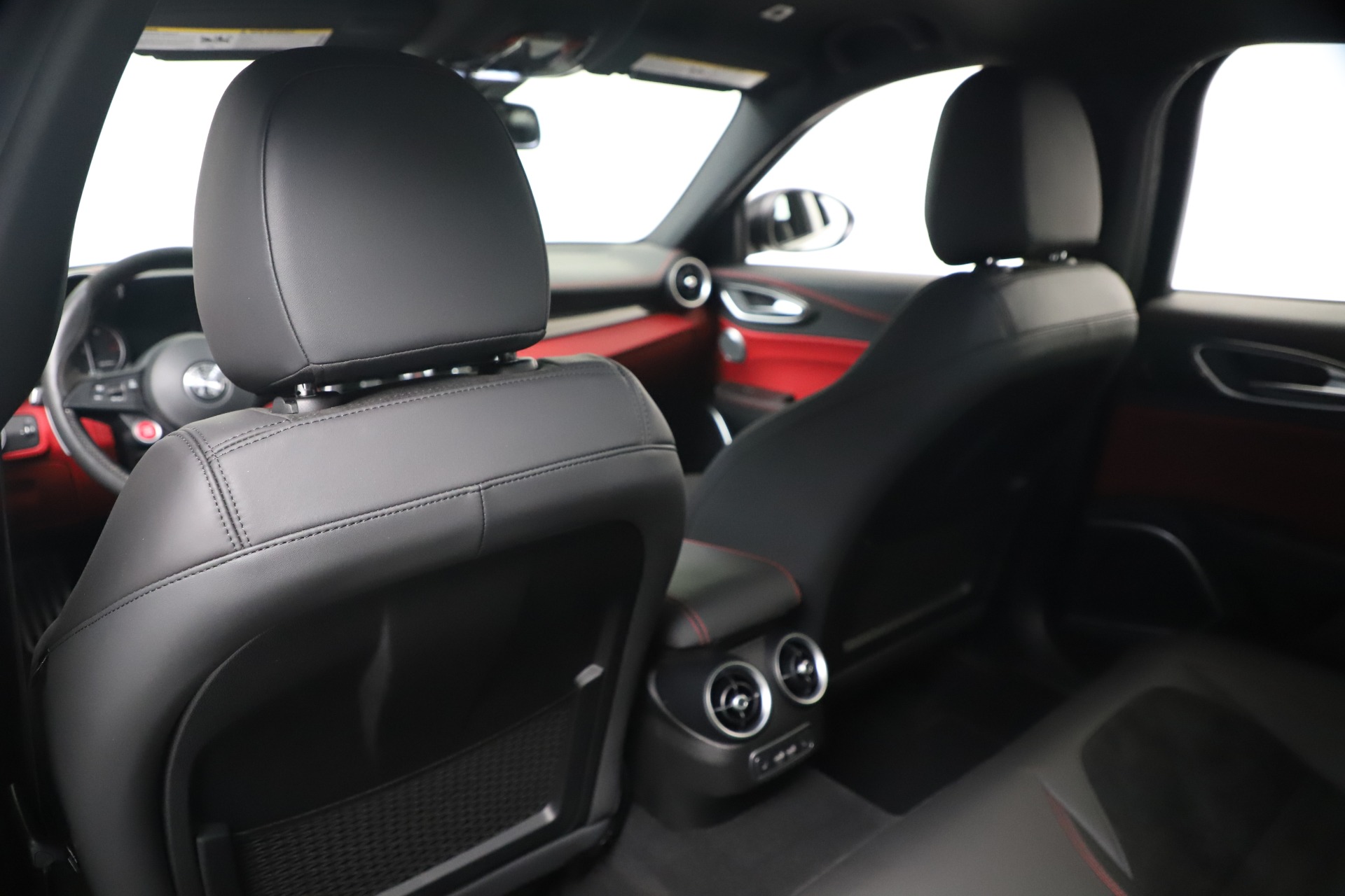 New-2019-Alfa-Romeo-Giulia-Quadrifoglio