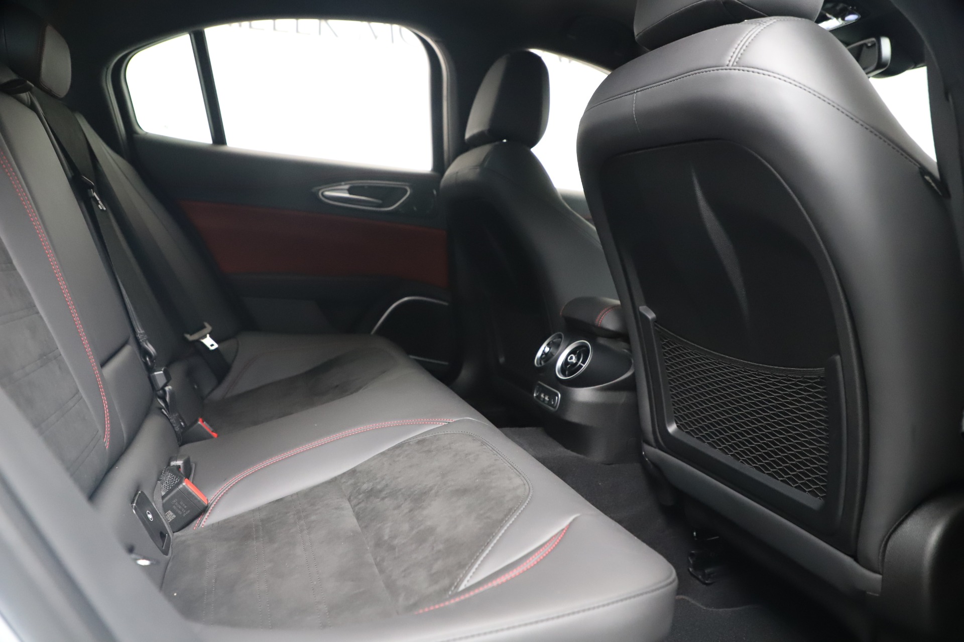 New-2019-Alfa-Romeo-Giulia-Quadrifoglio