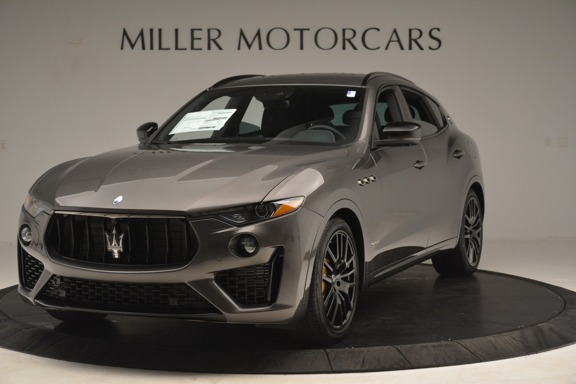 New-2019-Maserati-Levante-SQ4-GranSport-Nerissimo
