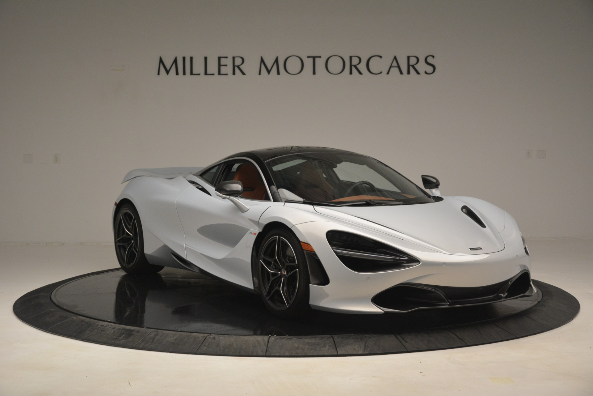 Used-2018-McLaren-720S-Coupe