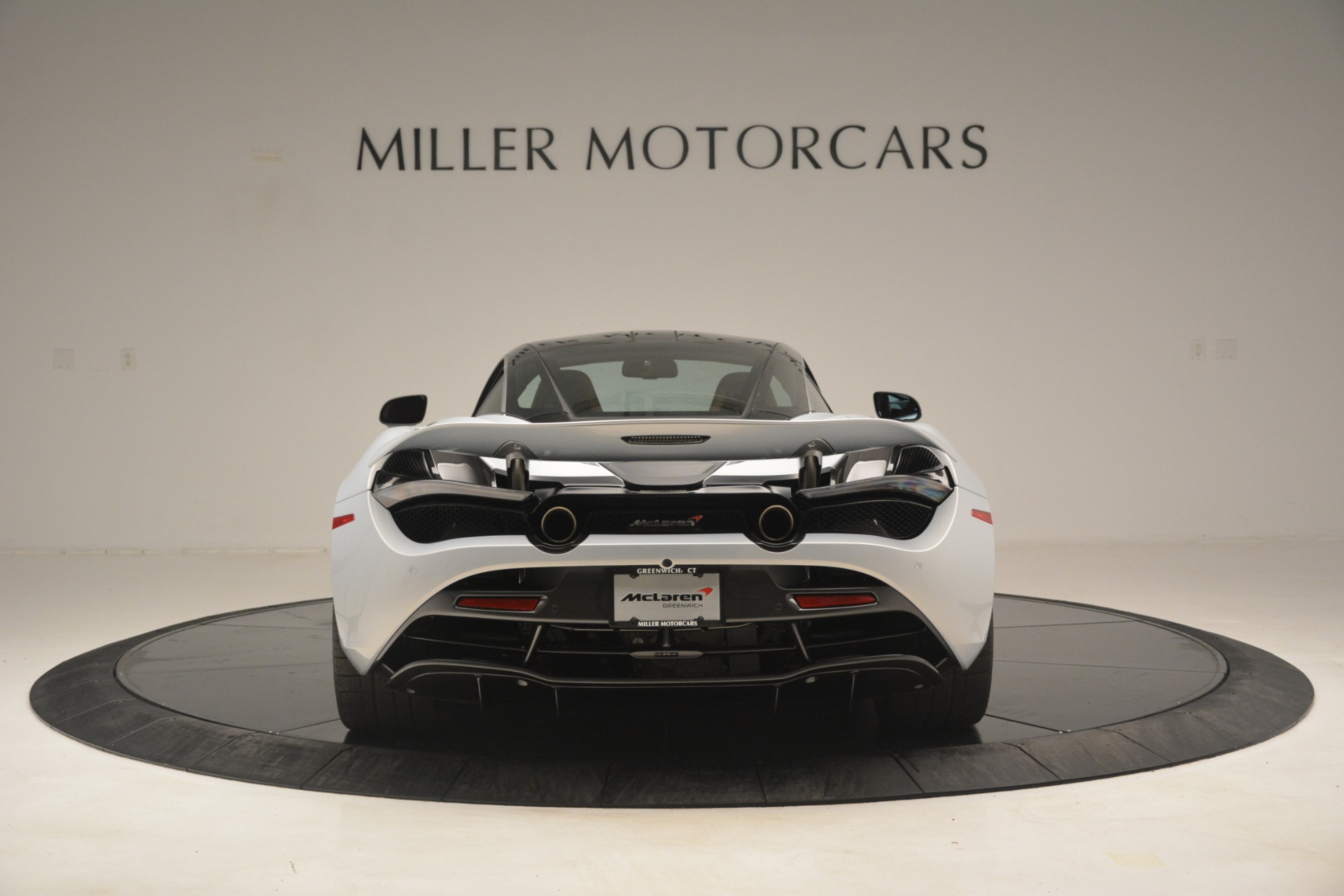 Used-2018-McLaren-720S-Coupe