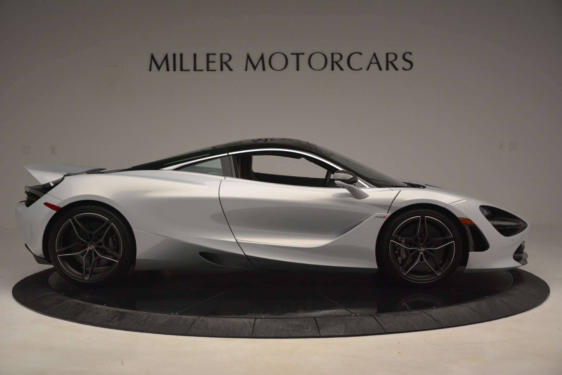 Used-2018-McLaren-720S-Coupe