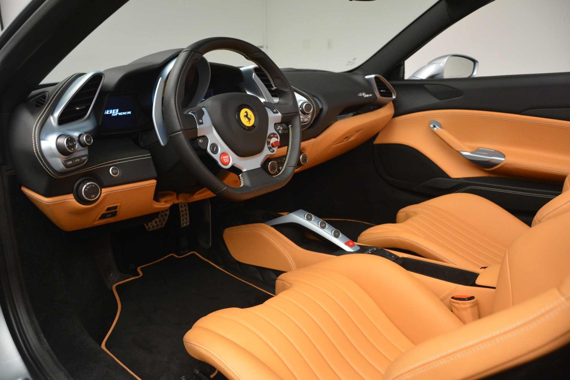 Used-2018-Ferrari-488-Spider