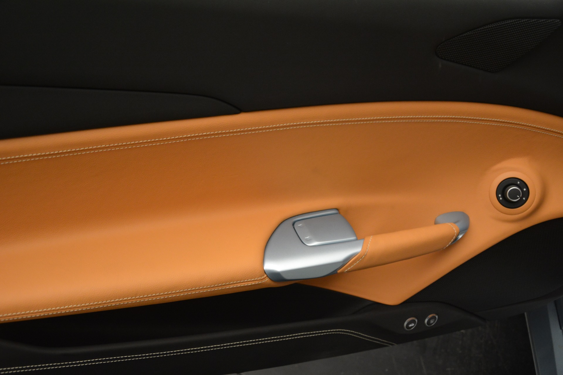 Used-2018-Ferrari-488-Spider