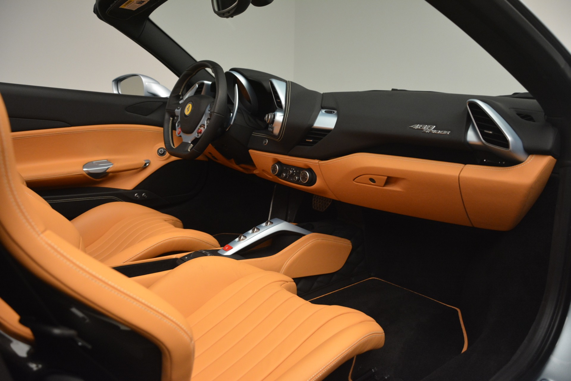 Used-2018-Ferrari-488-Spider