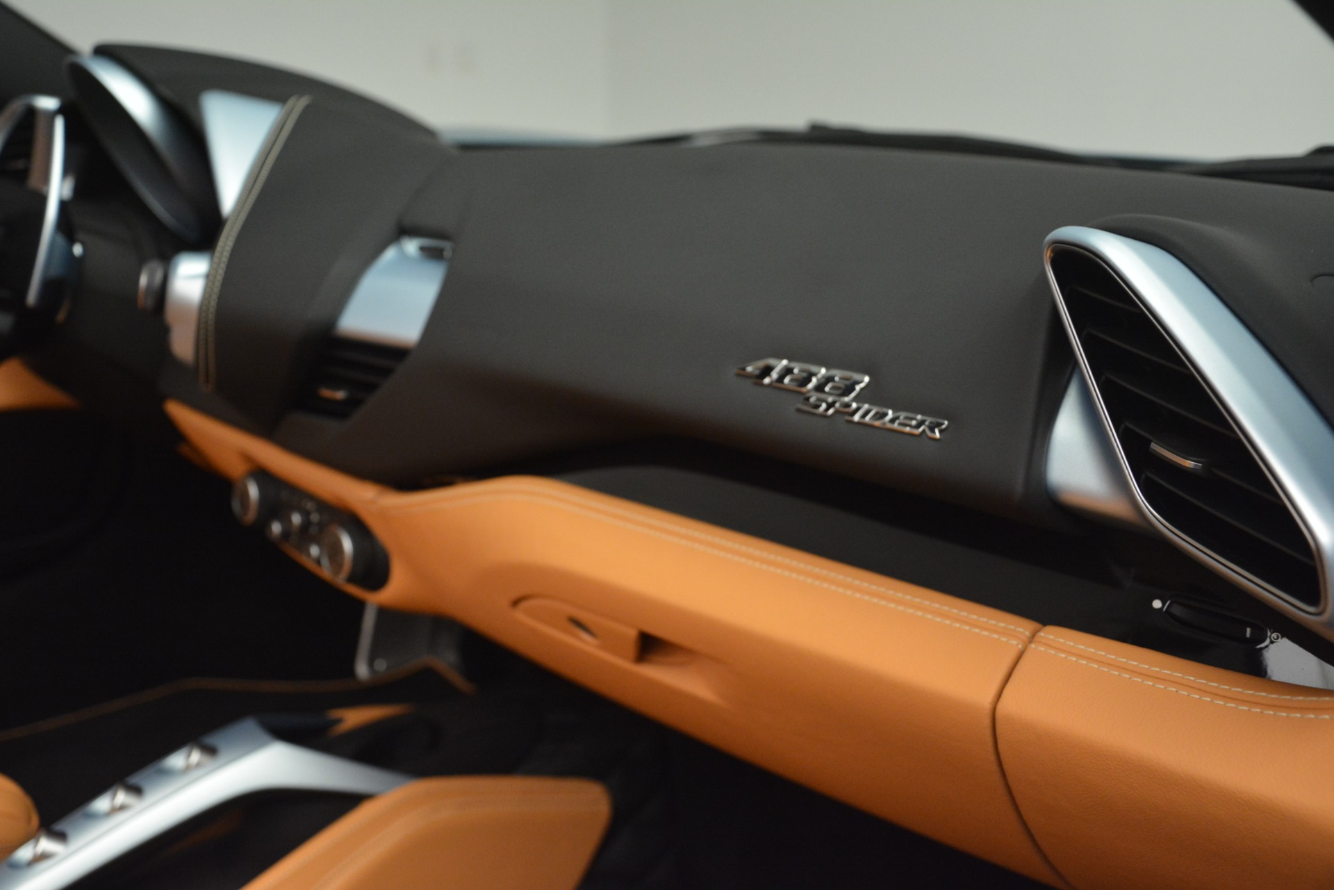 Used-2018-Ferrari-488-Spider