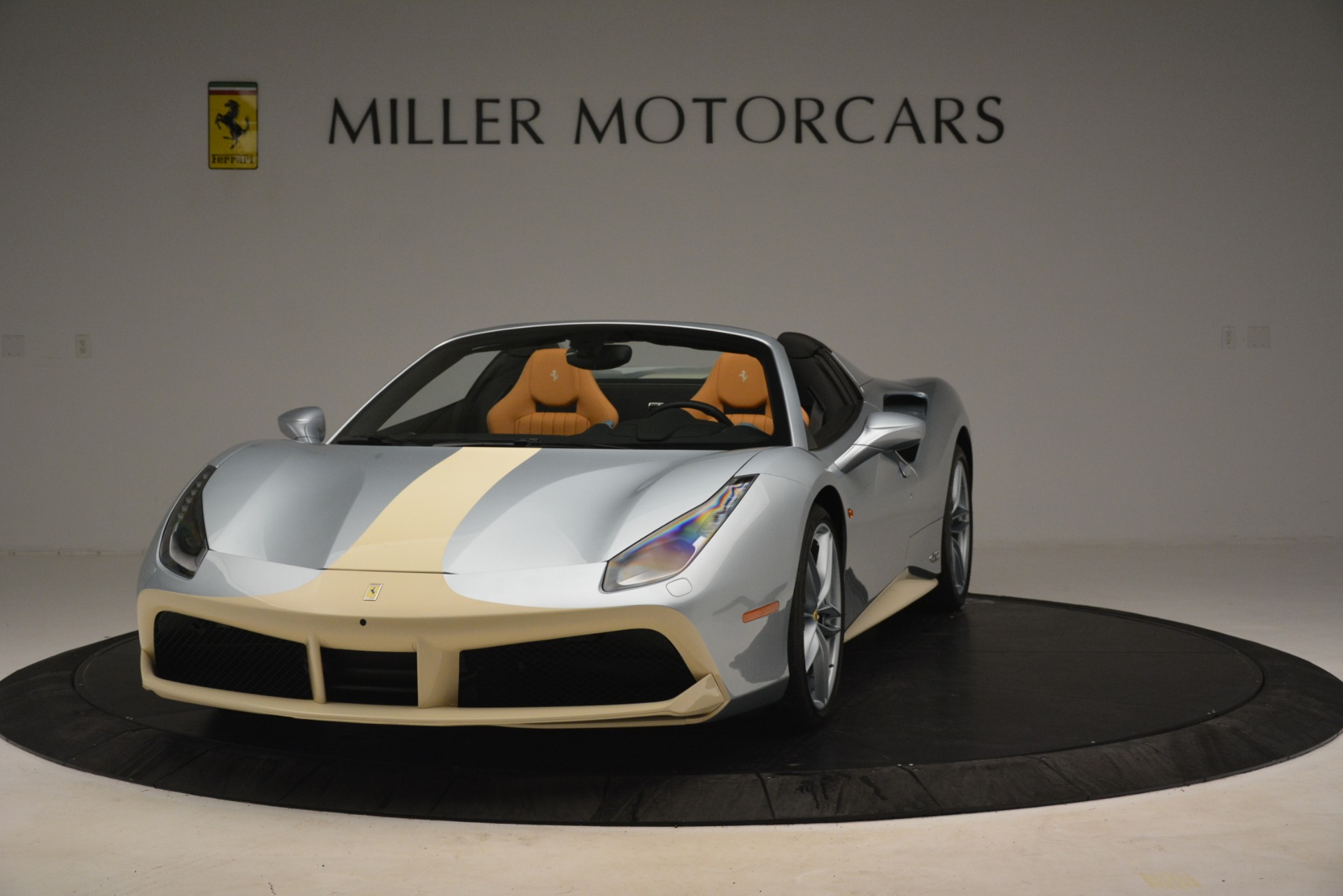 Used-2018-Ferrari-488-Spider